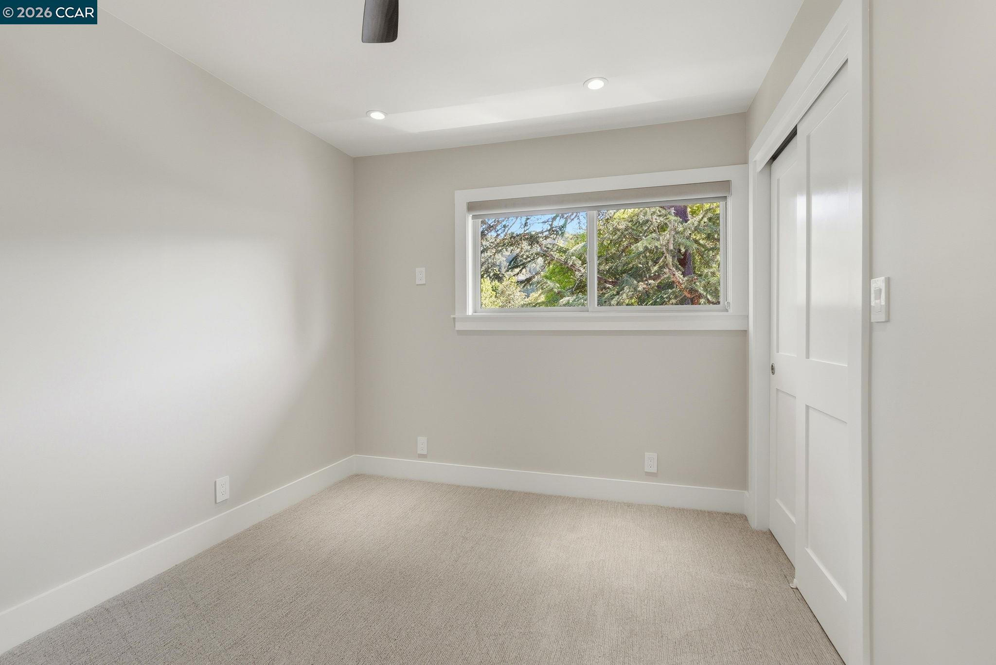 Photo #15: 41135813 Listing: Photo #15