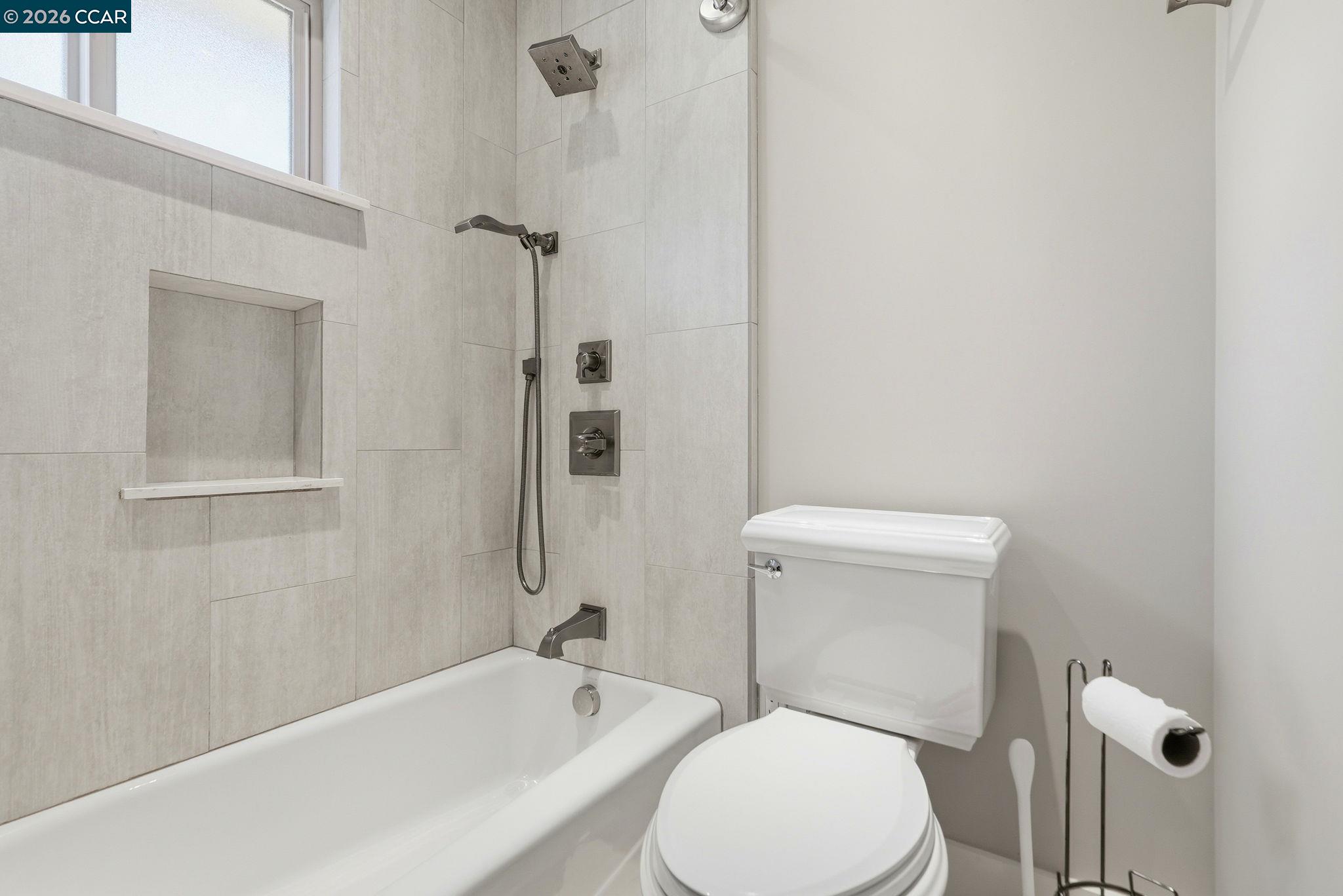 Photo #29: 41135813 Listing: Photo #29