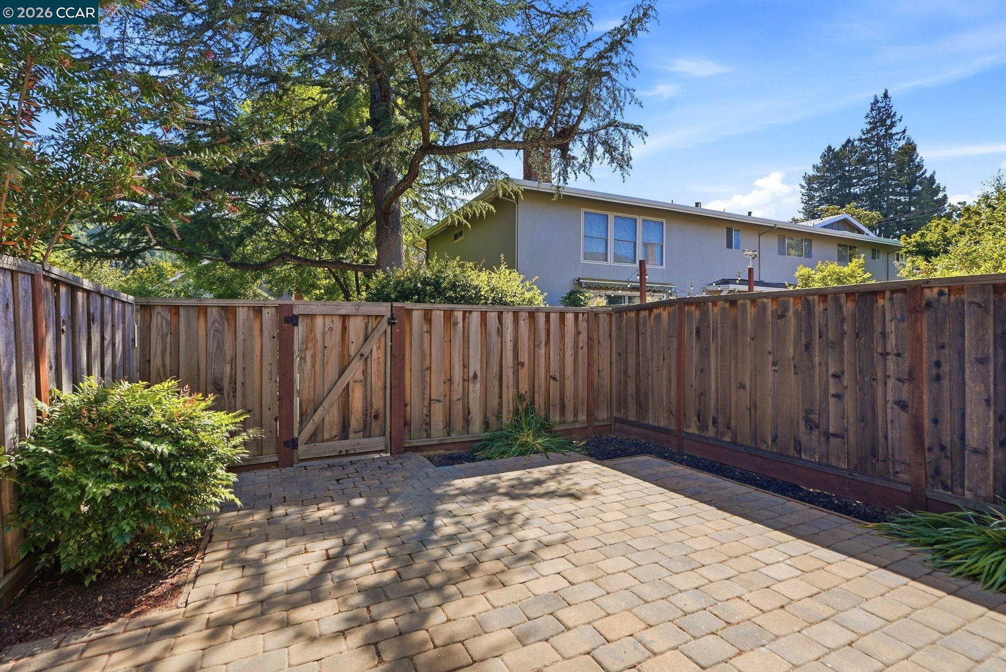 Photo #32: 41135813 Listing: Photo #32
