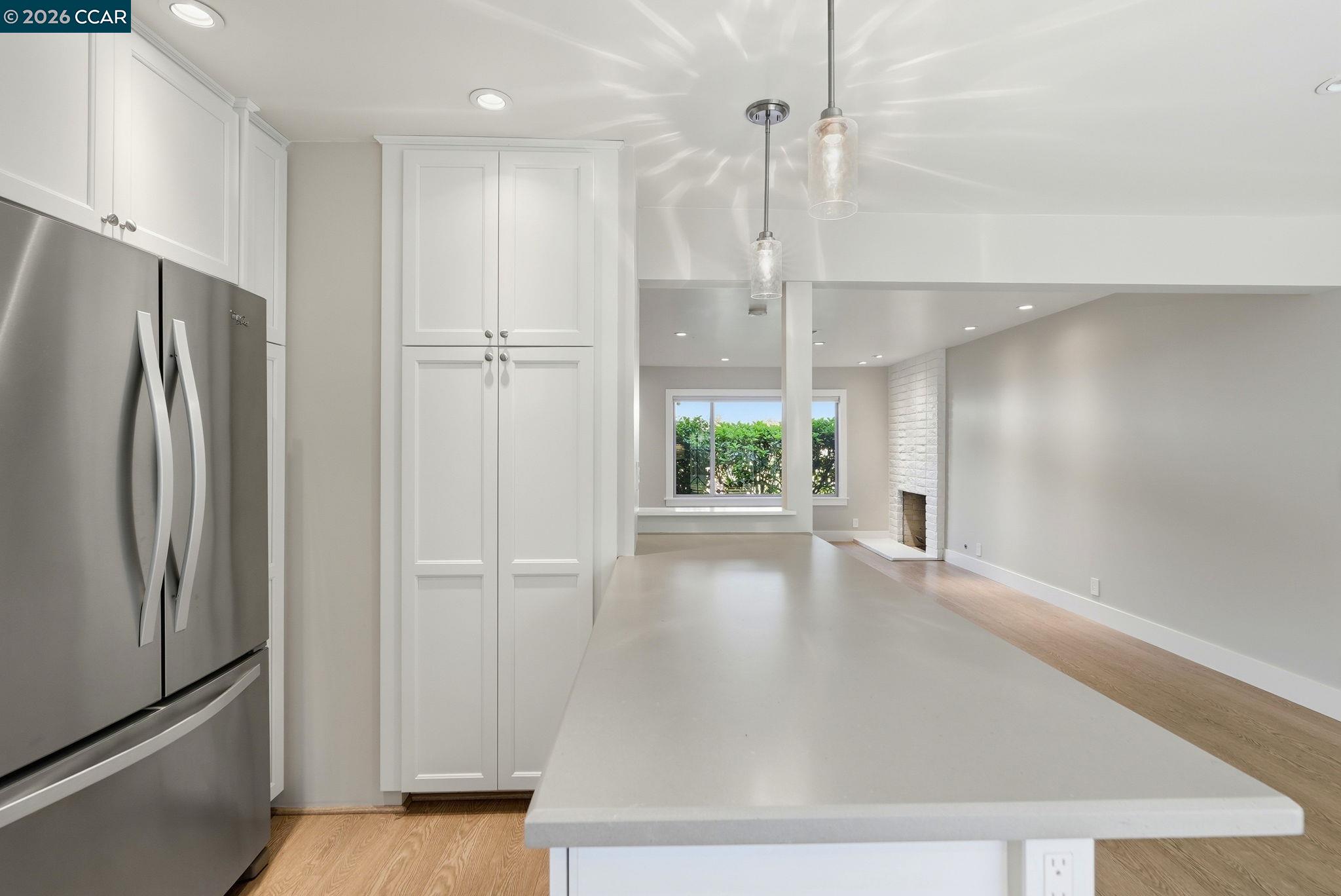 Photo #6: 41135813 Listing: Photo #6