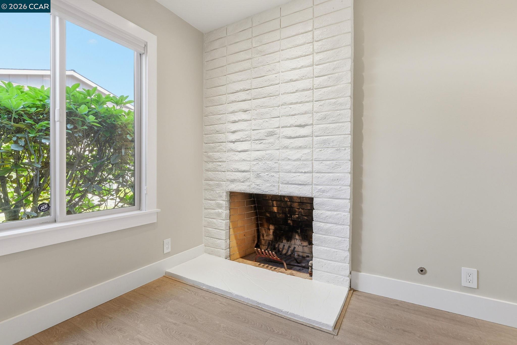 Photo #10: 41135813 Listing: Photo #10