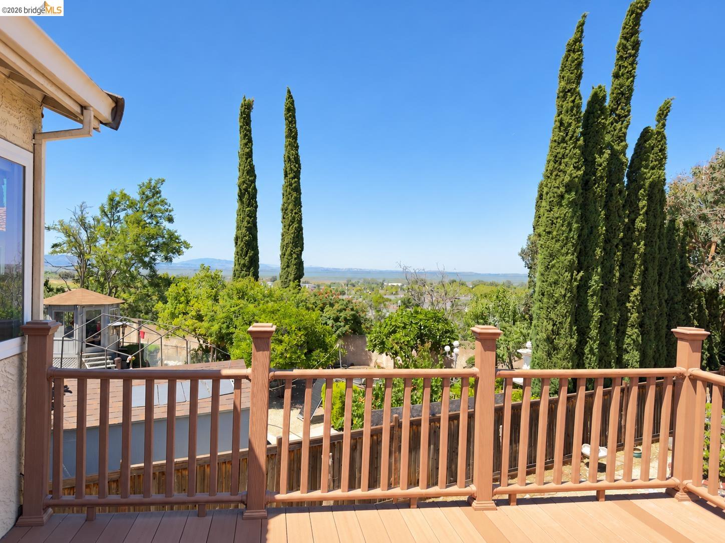 10 live Oak, Pittsburg CA 94565 — photo 4