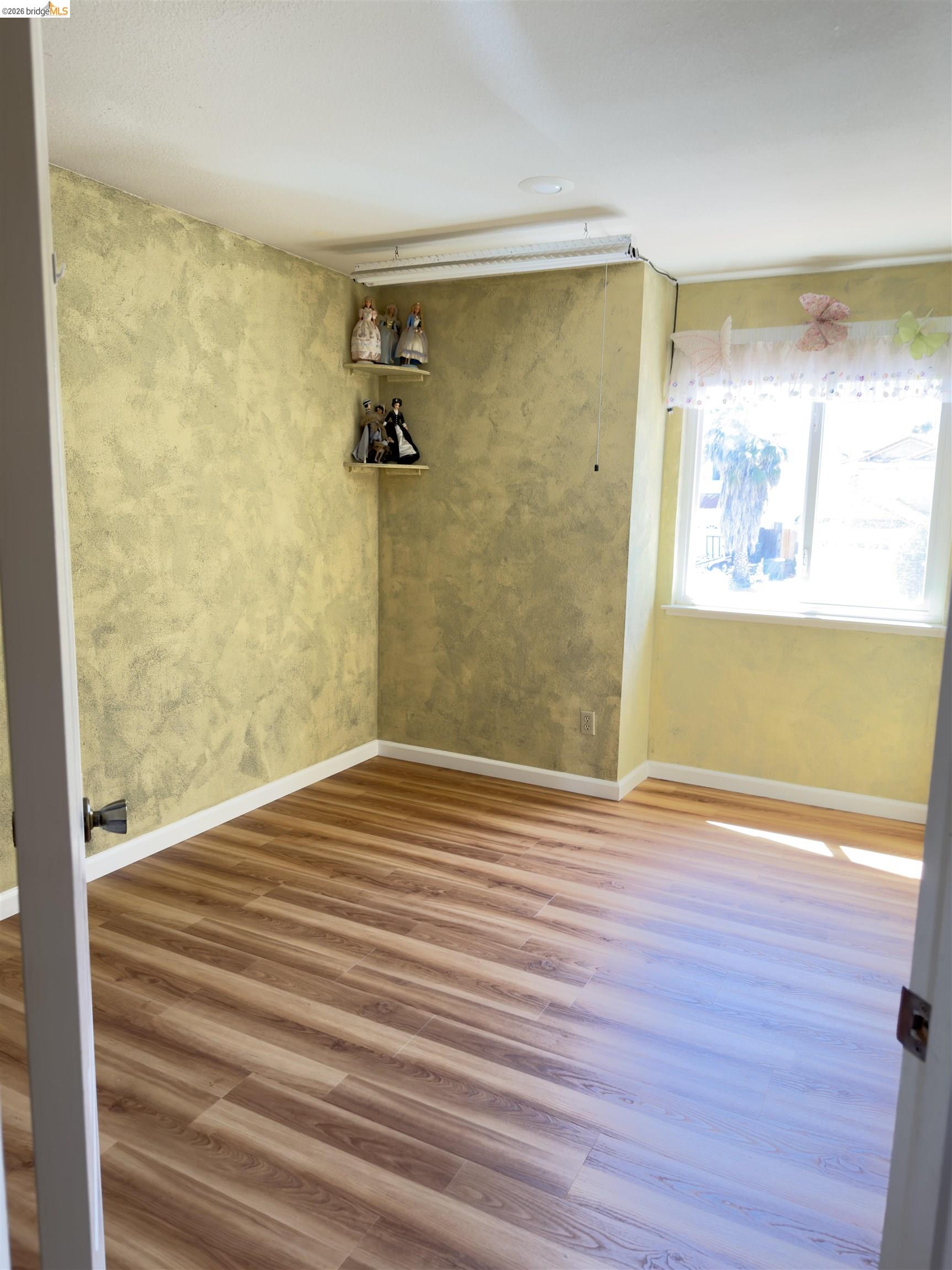 10 live Oak, Pittsburg CA 94565 — photo 8