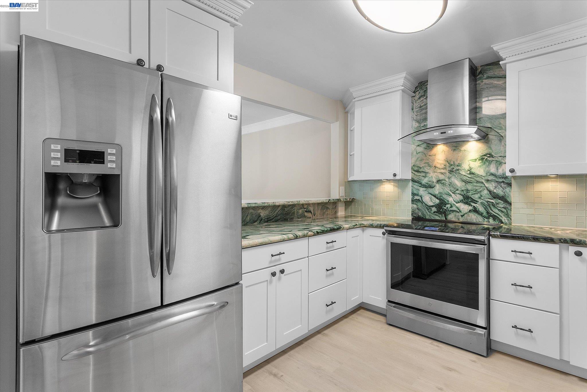 100 south # 208, Sausalito CA 94965 — photo 27