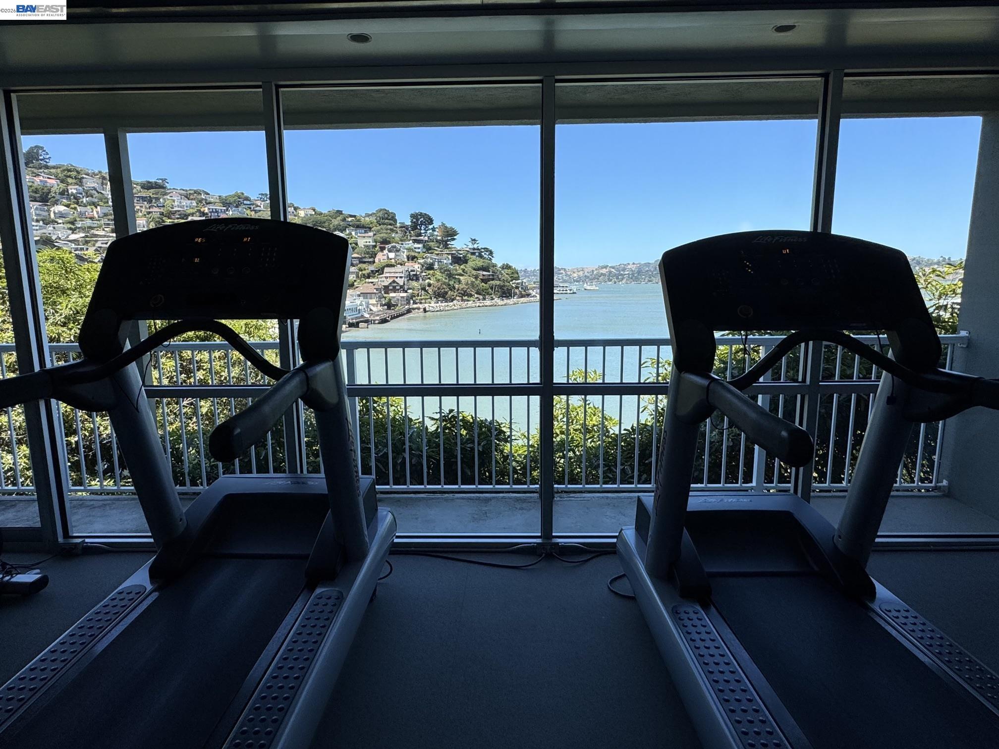 100 south # 208, Sausalito CA 94965 — photo 38