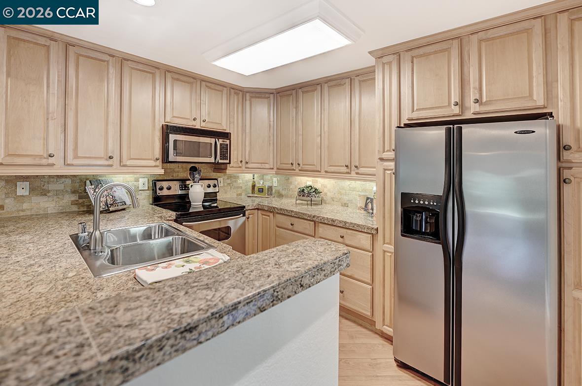 Photo #12: 41135824 Listing: Photo #12