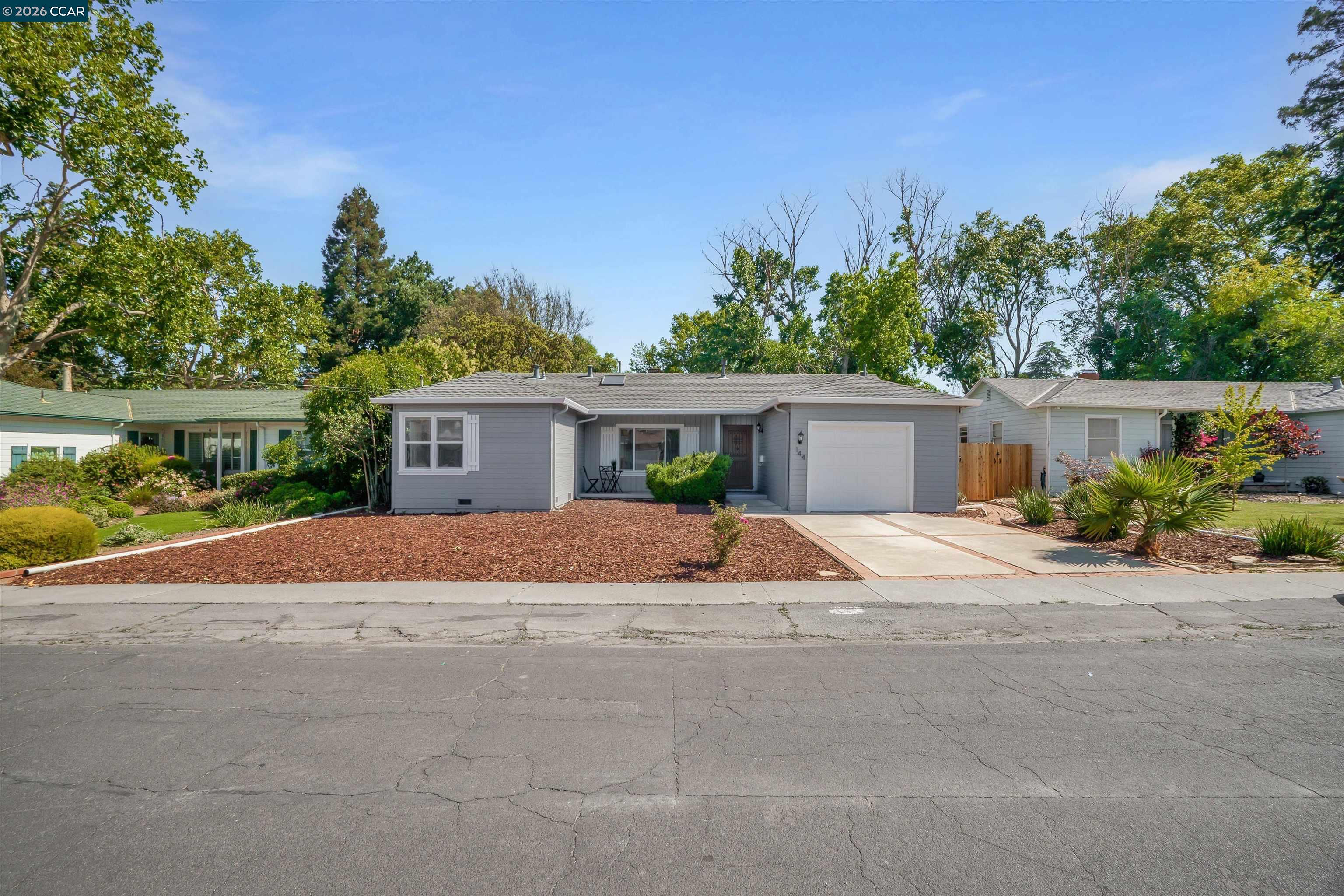 144 Roslyn Dr, Concord CA 94518 — photo 33