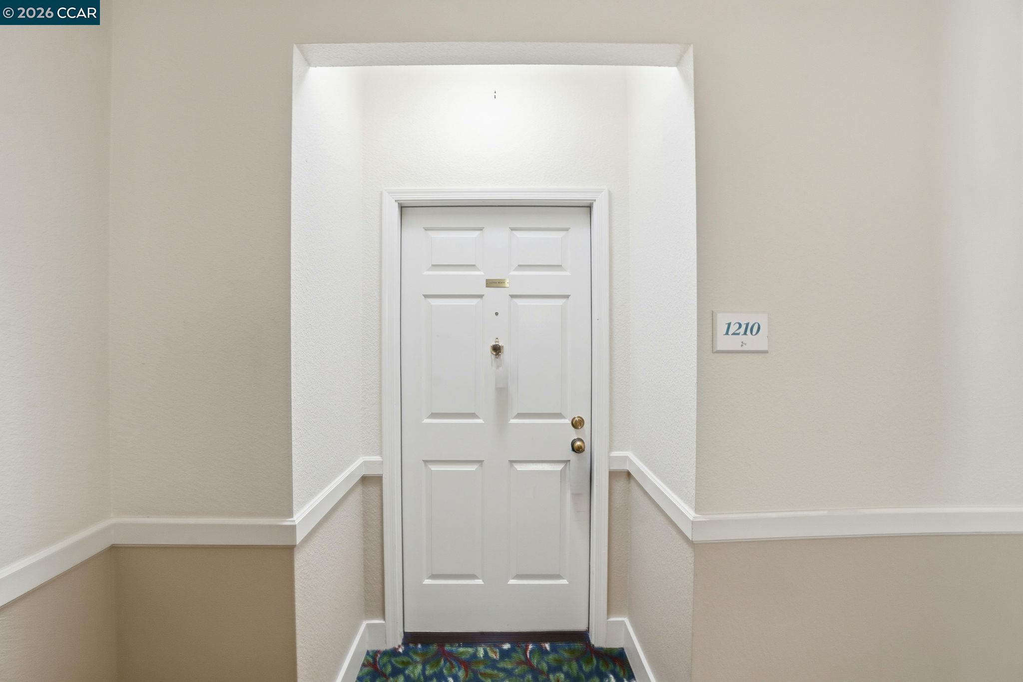 Photo #2: 41135840 Listing: Photo #2