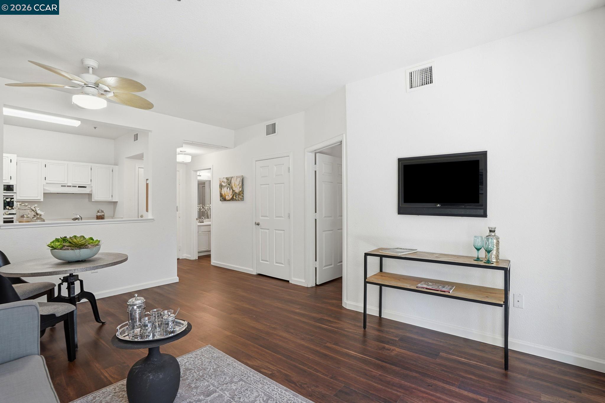 Photo #7: 41135840 Listing: Photo #7