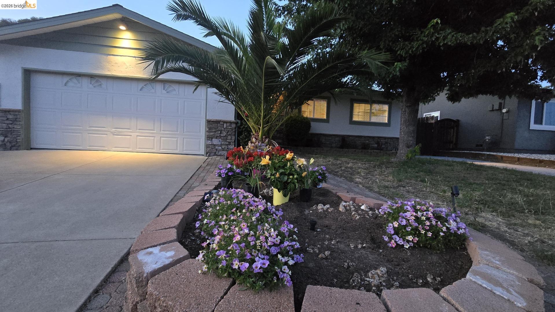 2332 Saint George DR, Concord CA 94520 — photo 2