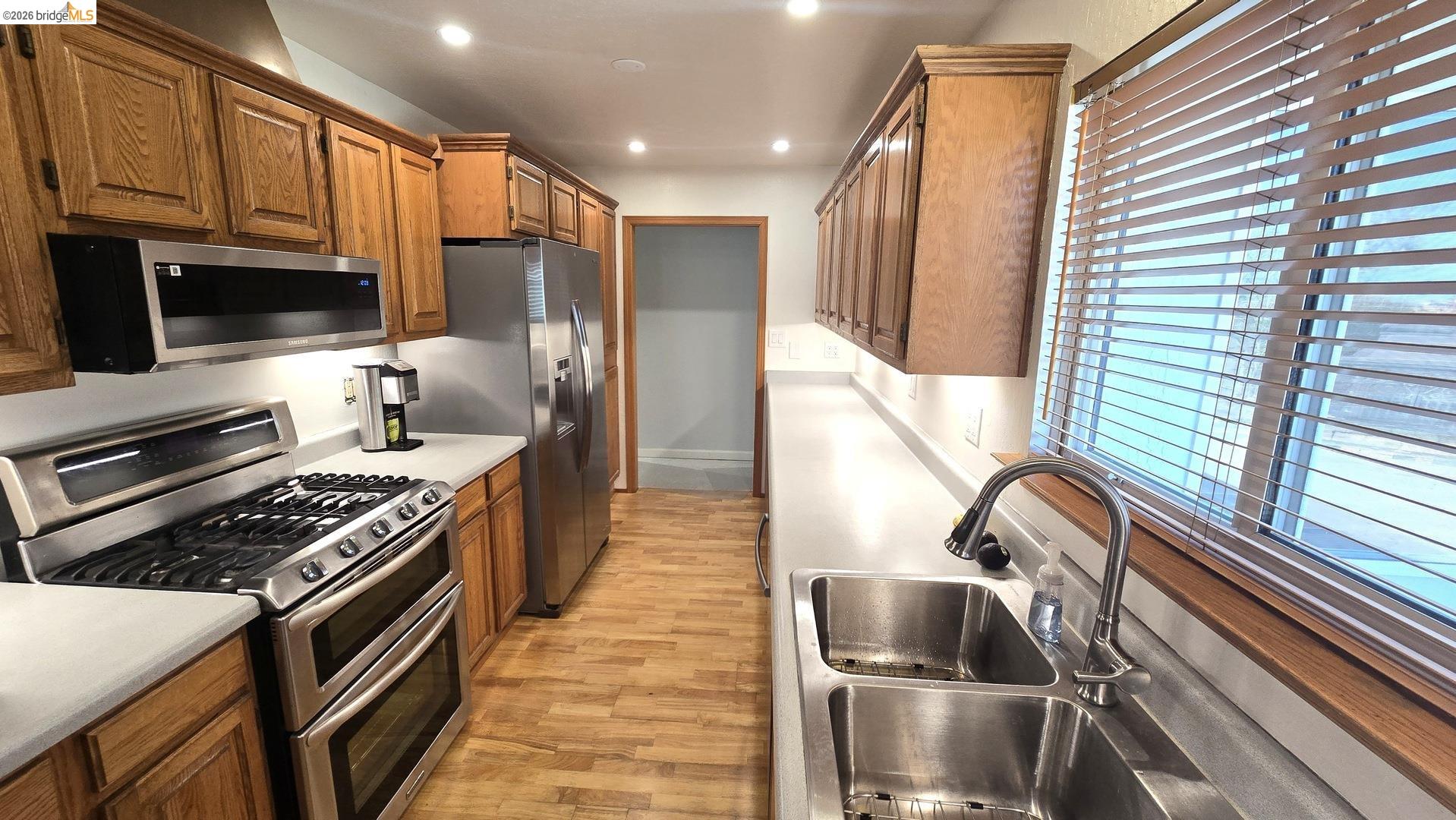 2332 Saint George DR, Concord CA 94520 — photo 16