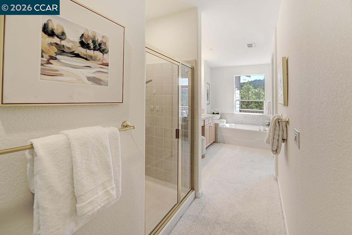 Photo #33: 41135849 Listing: Photo #33