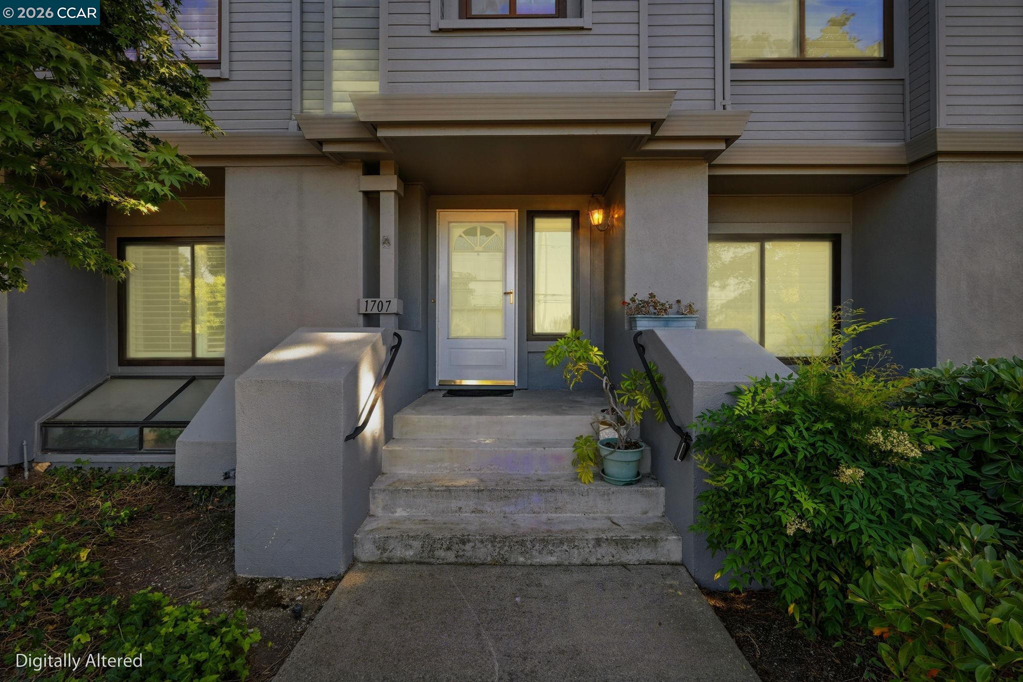 Photo #2: 41135862 Listing: Photo #2