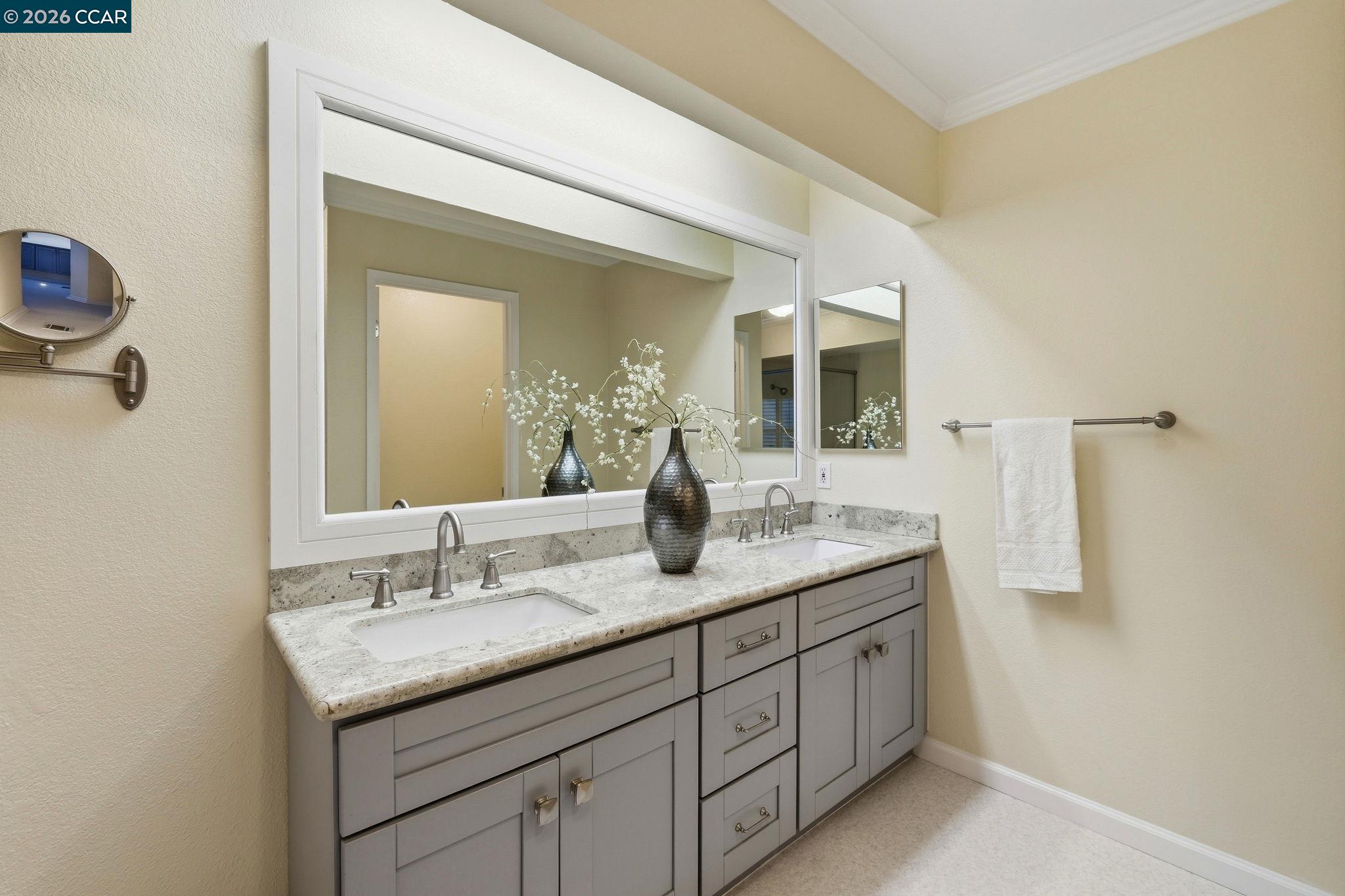 Photo #27: 41135862 Listing: Photo #27