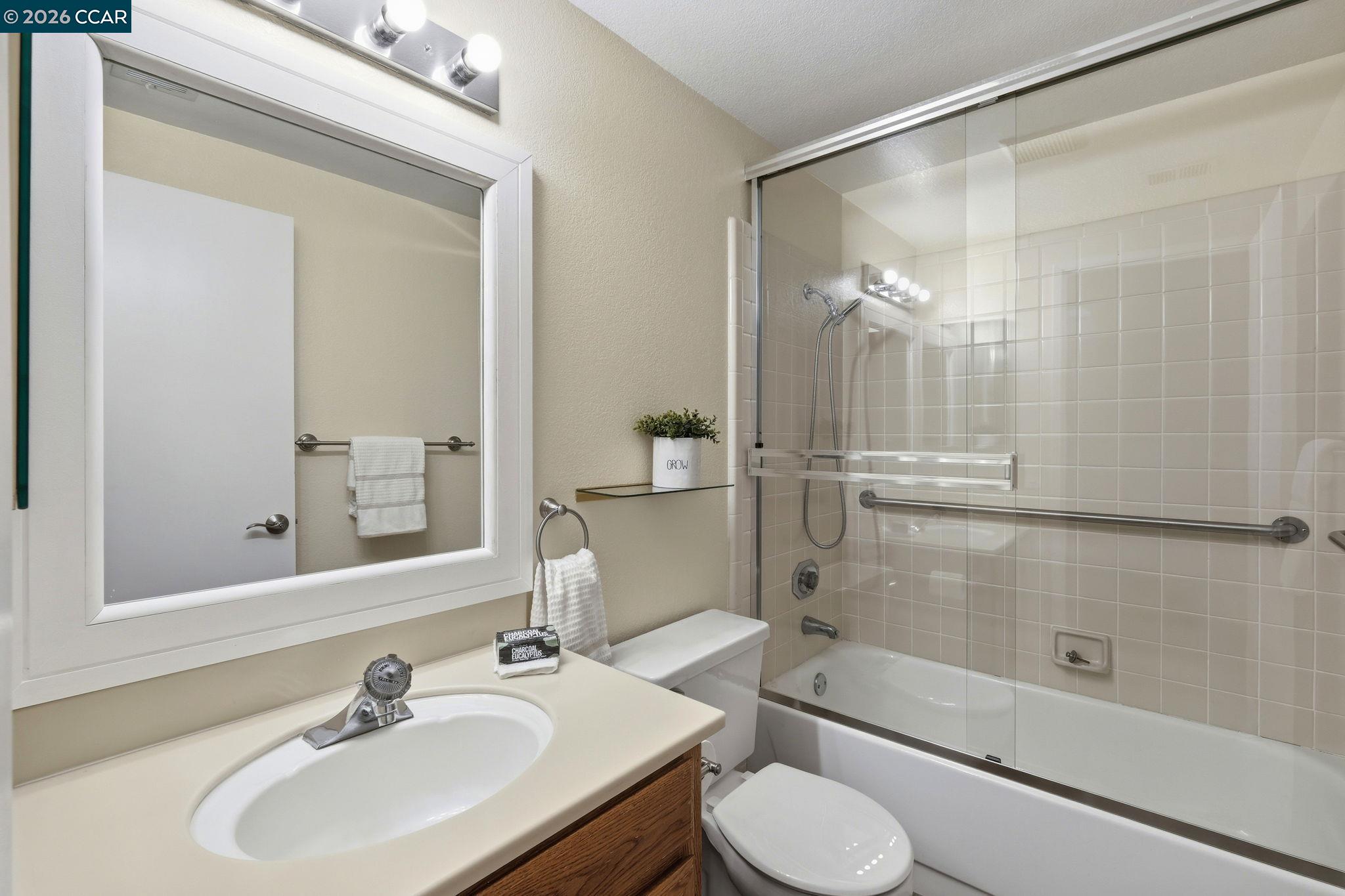 Photo #31: 41135862 Listing: Photo #31