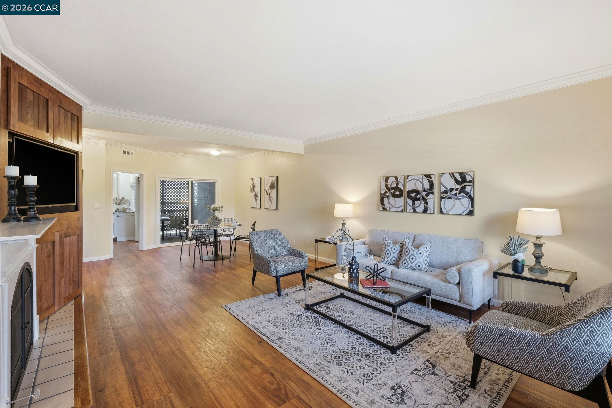 Photo #6: 41135862 Listing: Photo #6
