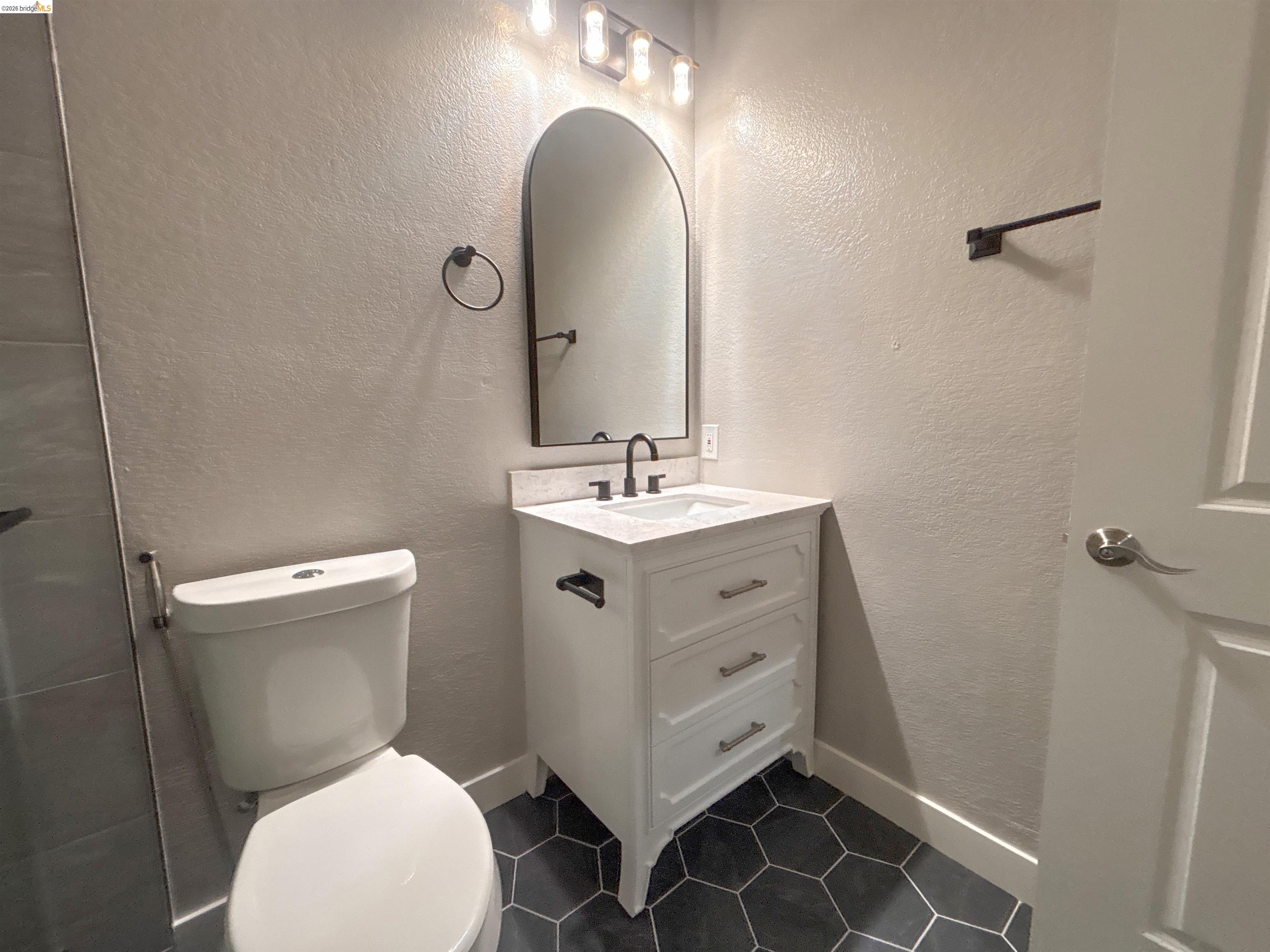 Photo #12: 41135863 Listing: Photo #12