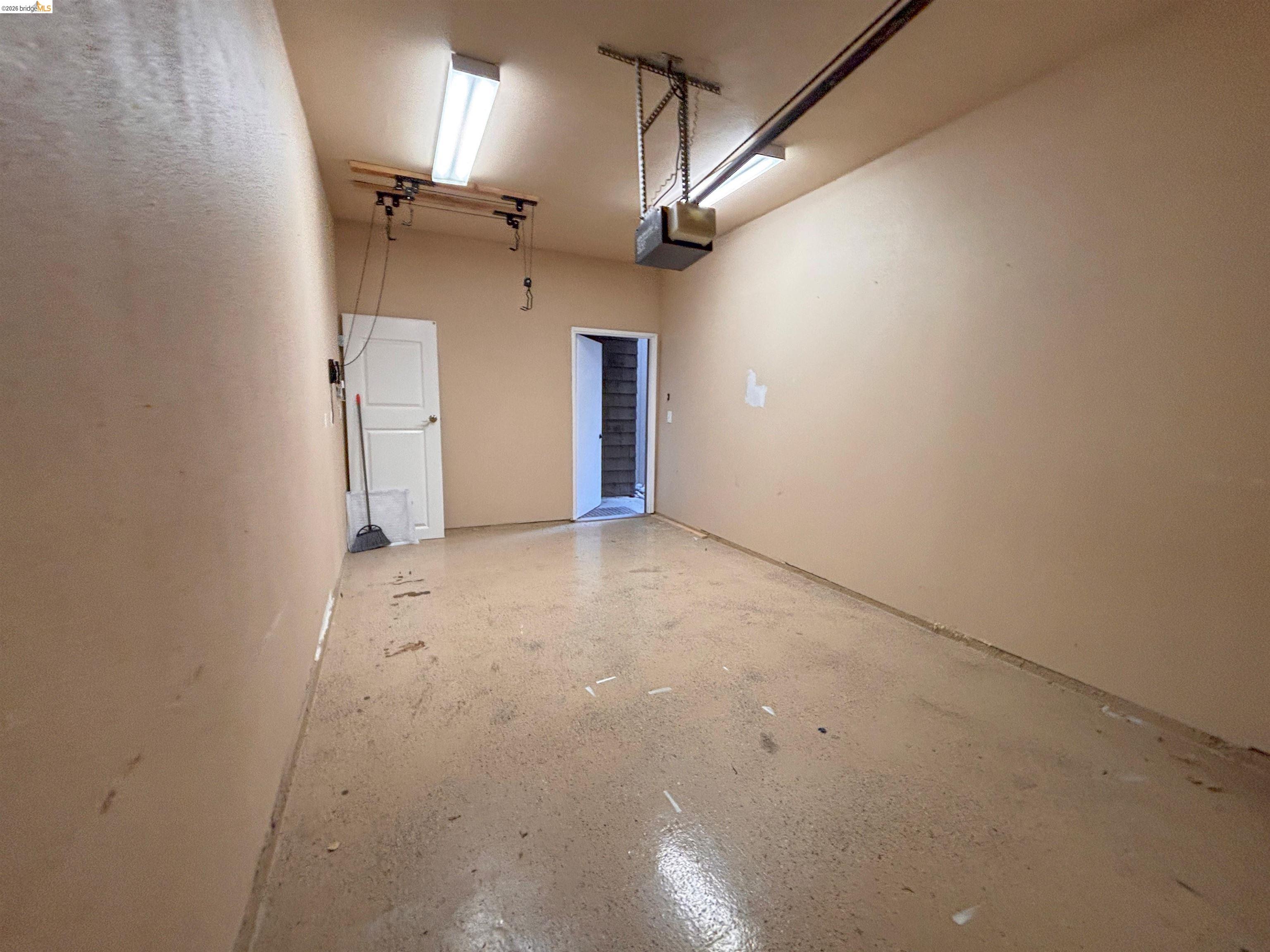 Photo #14: 41135863 Listing: Photo #14
