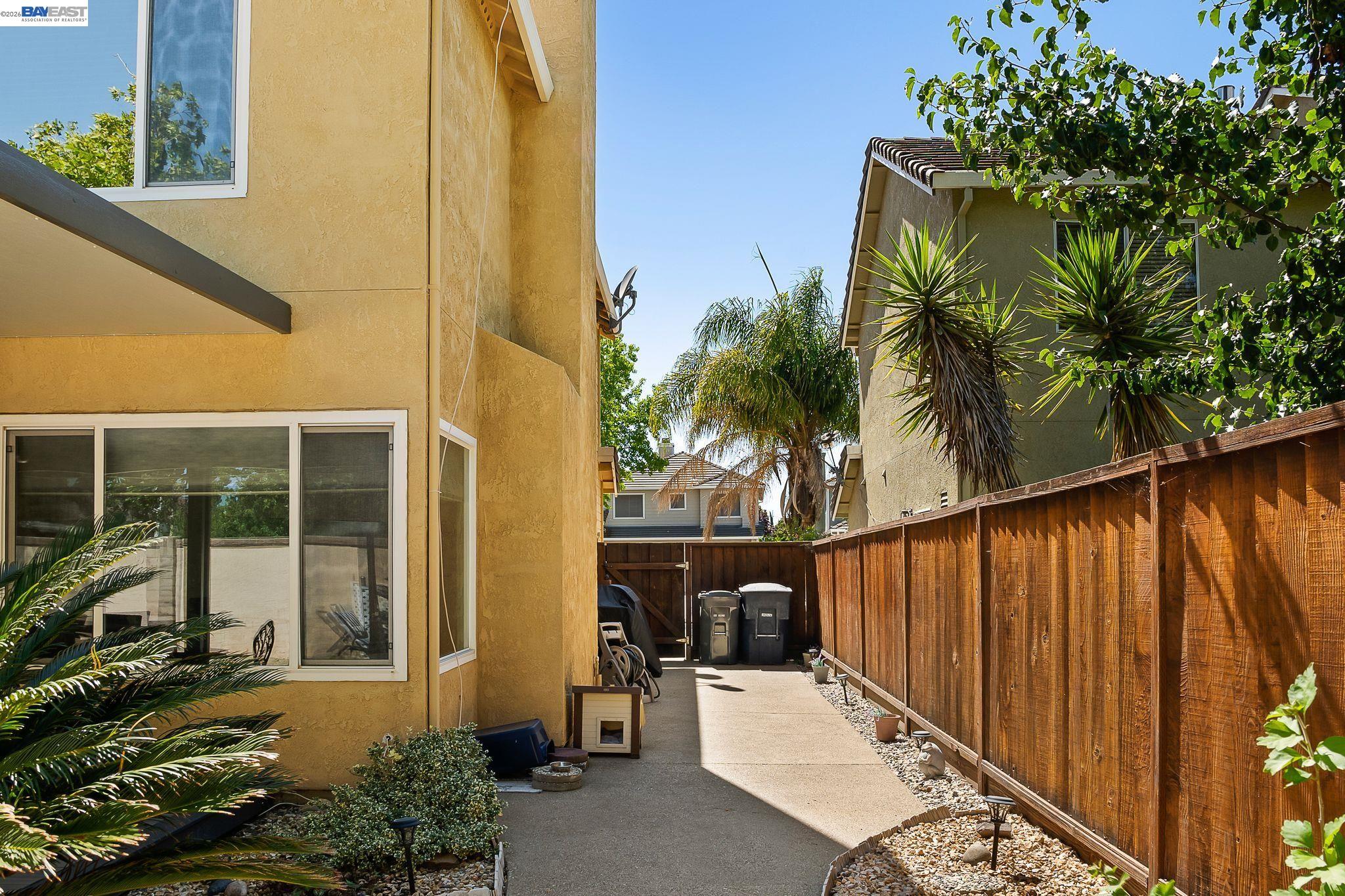1110 Plymouth Dr, Tracy CA 95376 — photo 35