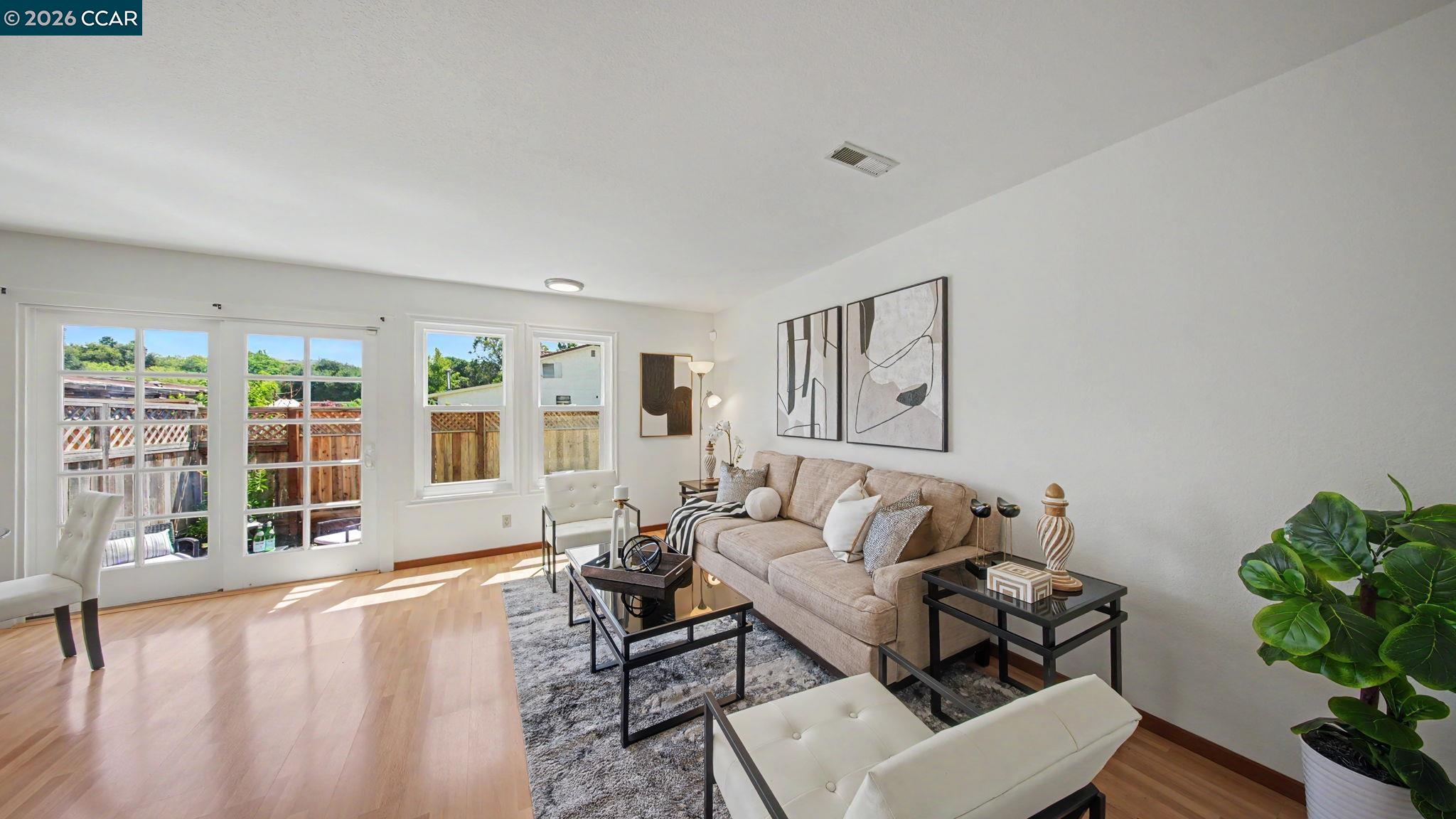 118 Creekside Ct, El Sobrante CA 94803 — photo 4