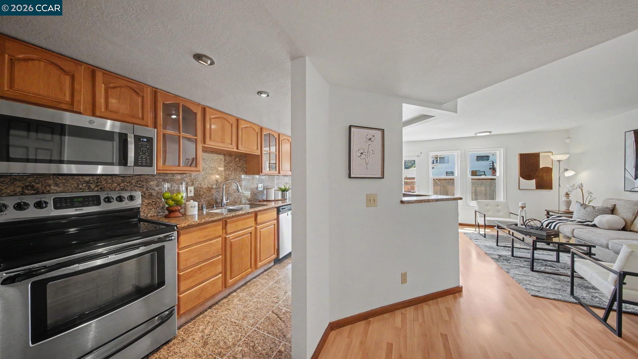 118 Creekside Ct, El Sobrante CA 94803 — photo 9