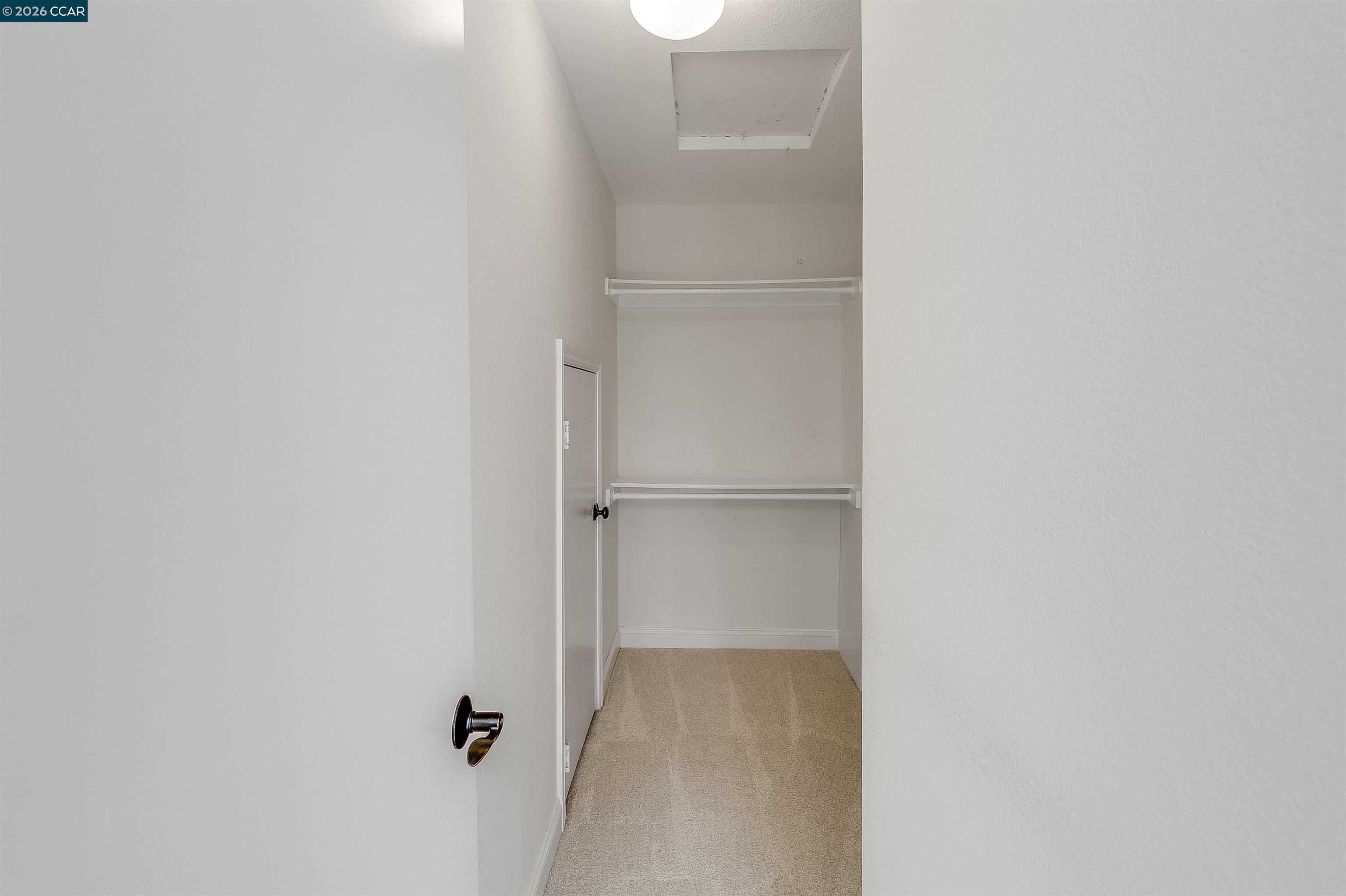 Photo #11: 41135899 Listing: Photo #11