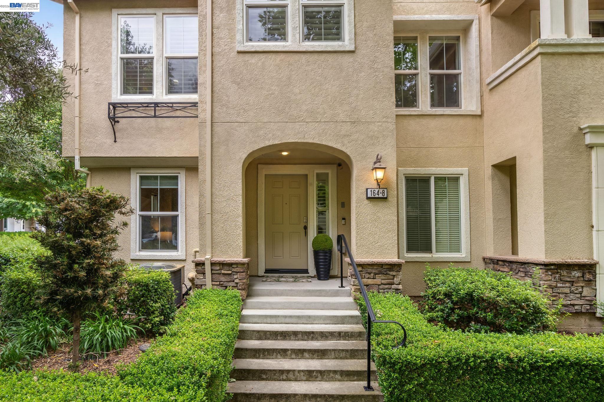 Photo #1: 41135914 Listing: Photo #1