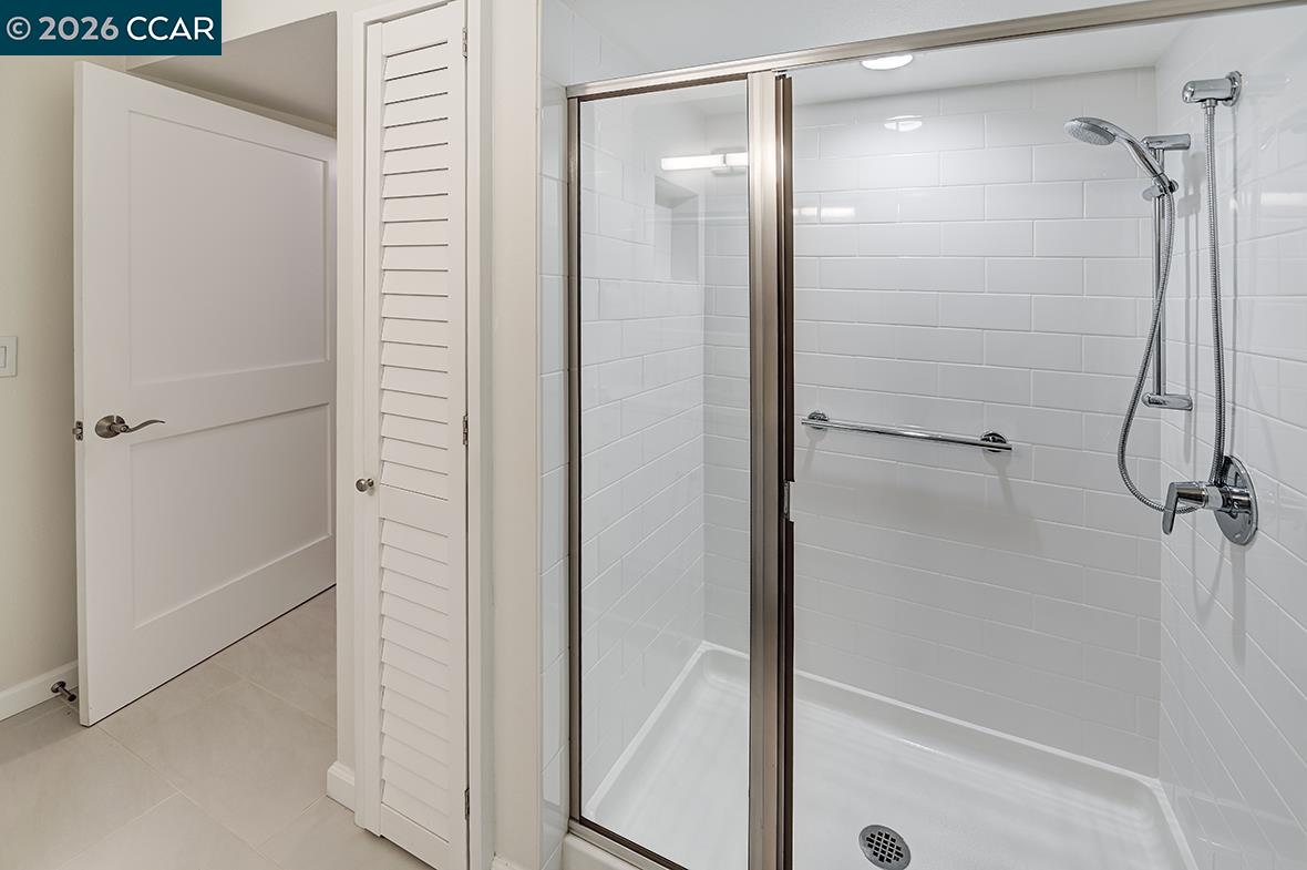 Photo #33: 41135917 Listing: Photo #33