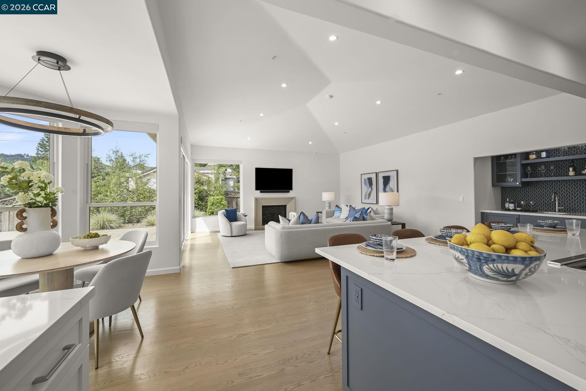 1 Oakview Terrace, Orinda CA 94563 — photo 14