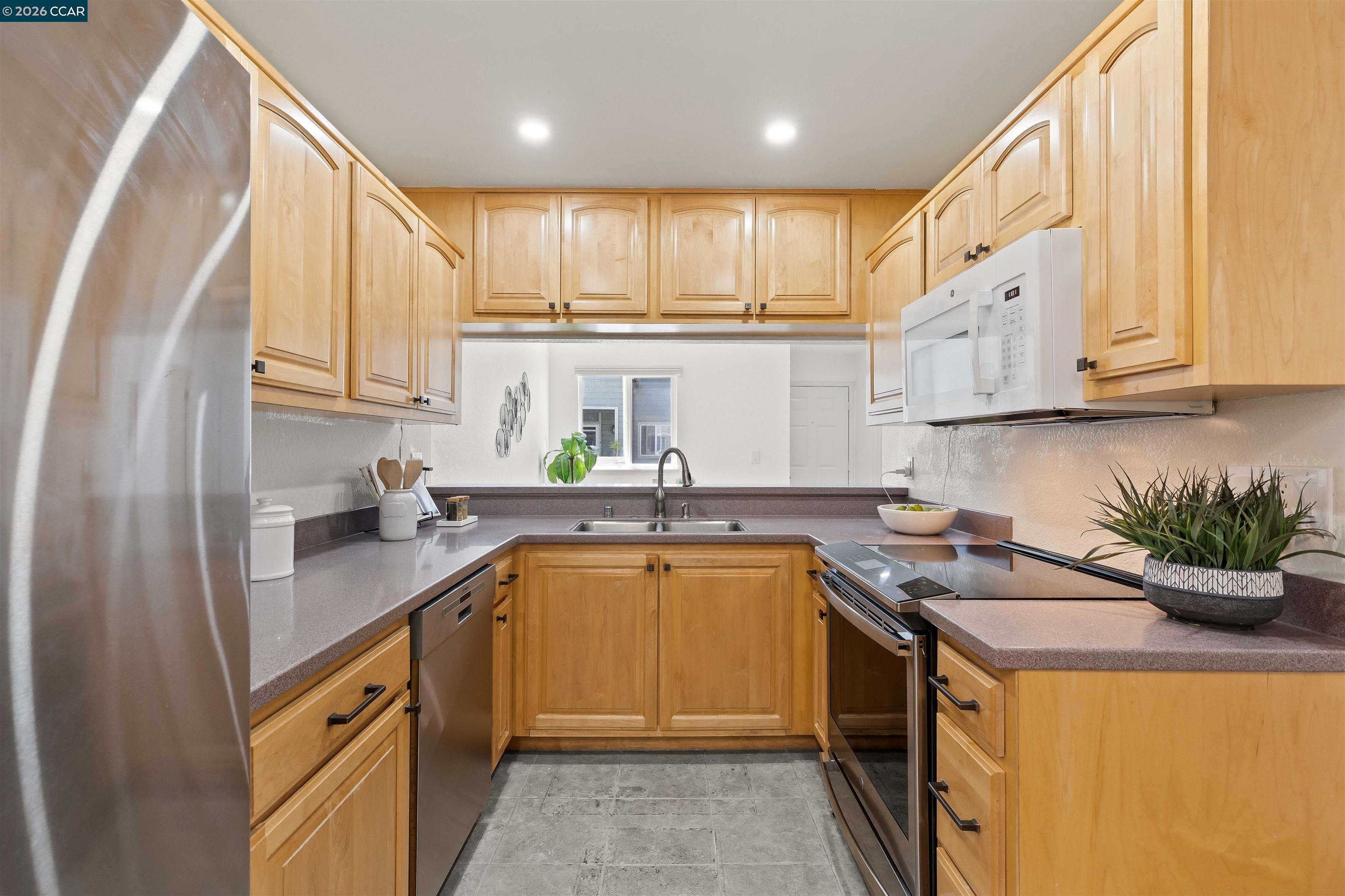 Photo #11: 41135932 Listing: Photo #11