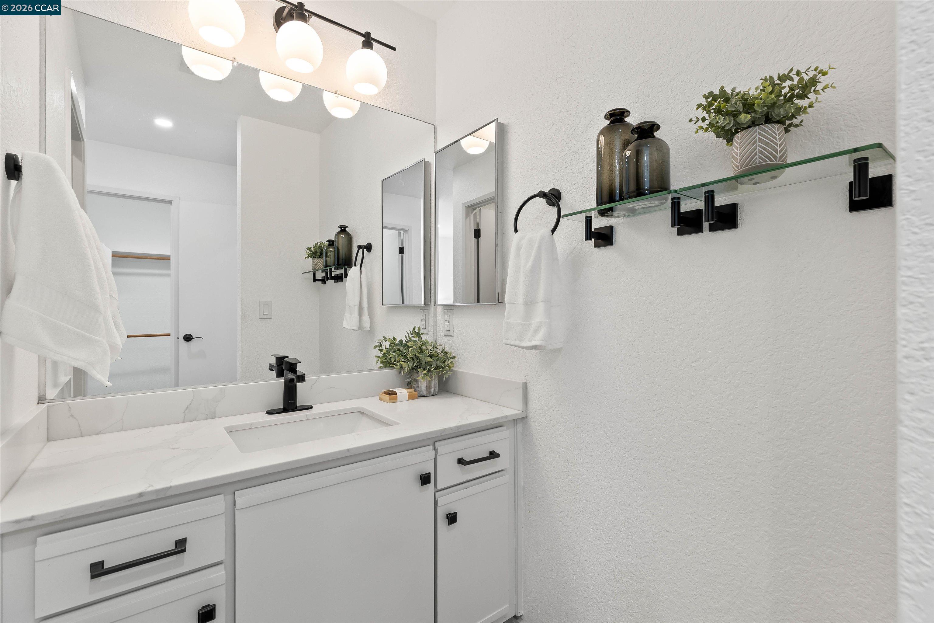 Photo #16: 41135932 Listing: Photo #16