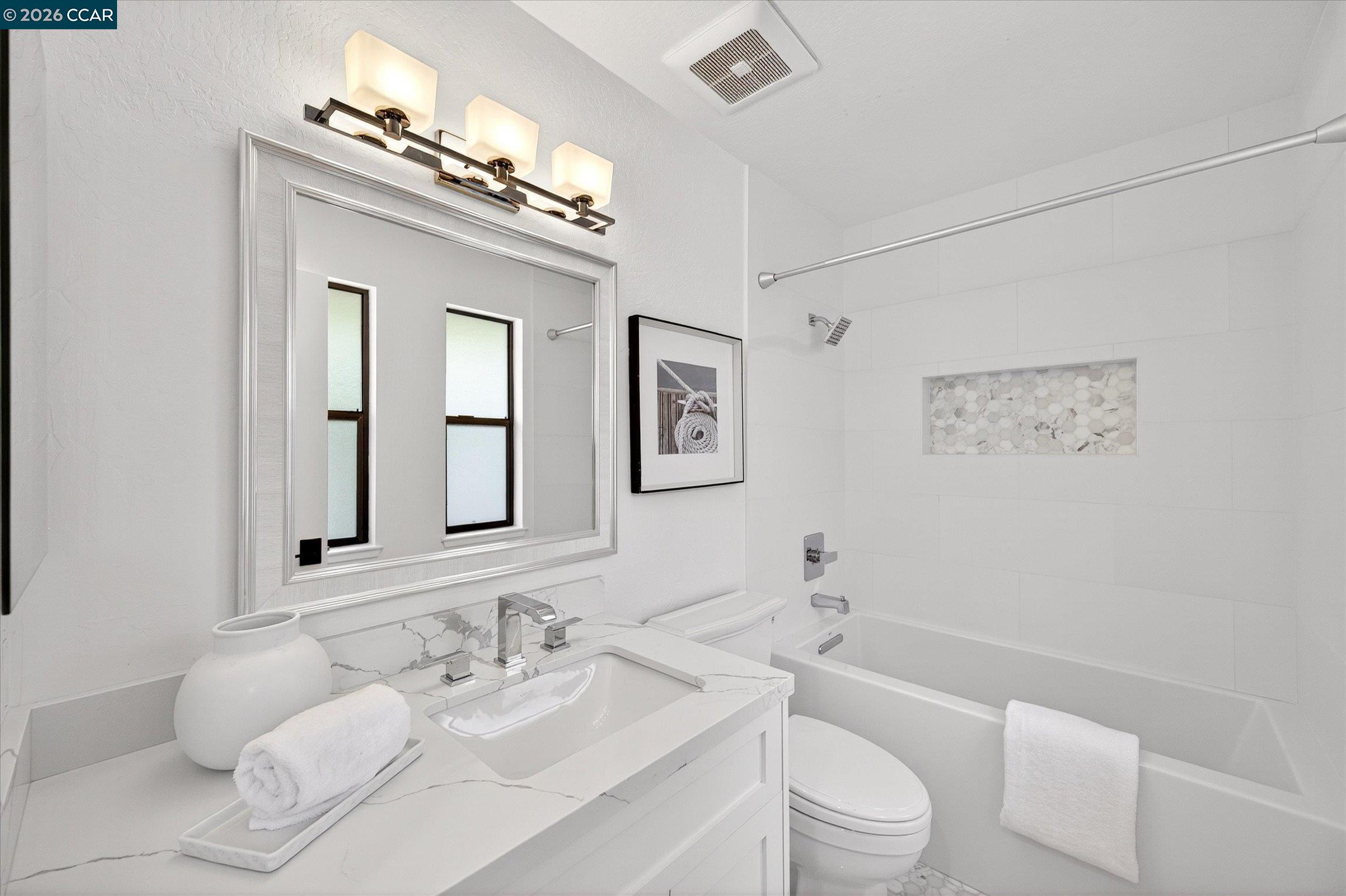 Photo #25: 41135933 Listing: Photo #25