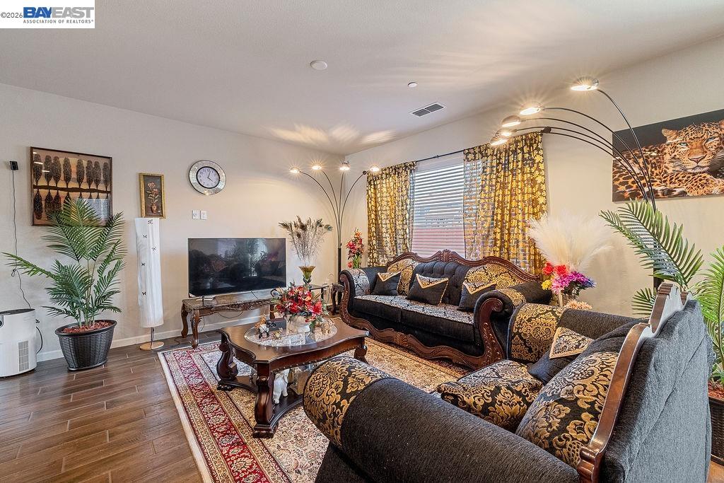 910 Fargo St, Stockton CA 95204 — photo 3