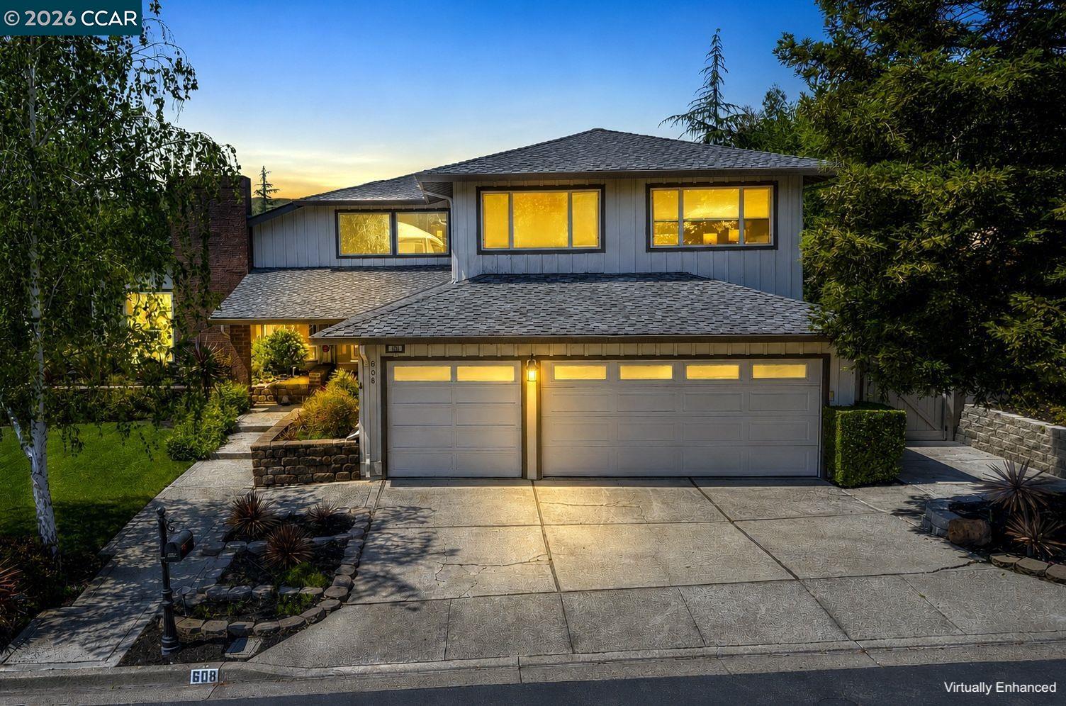 608 Serramonte Ct