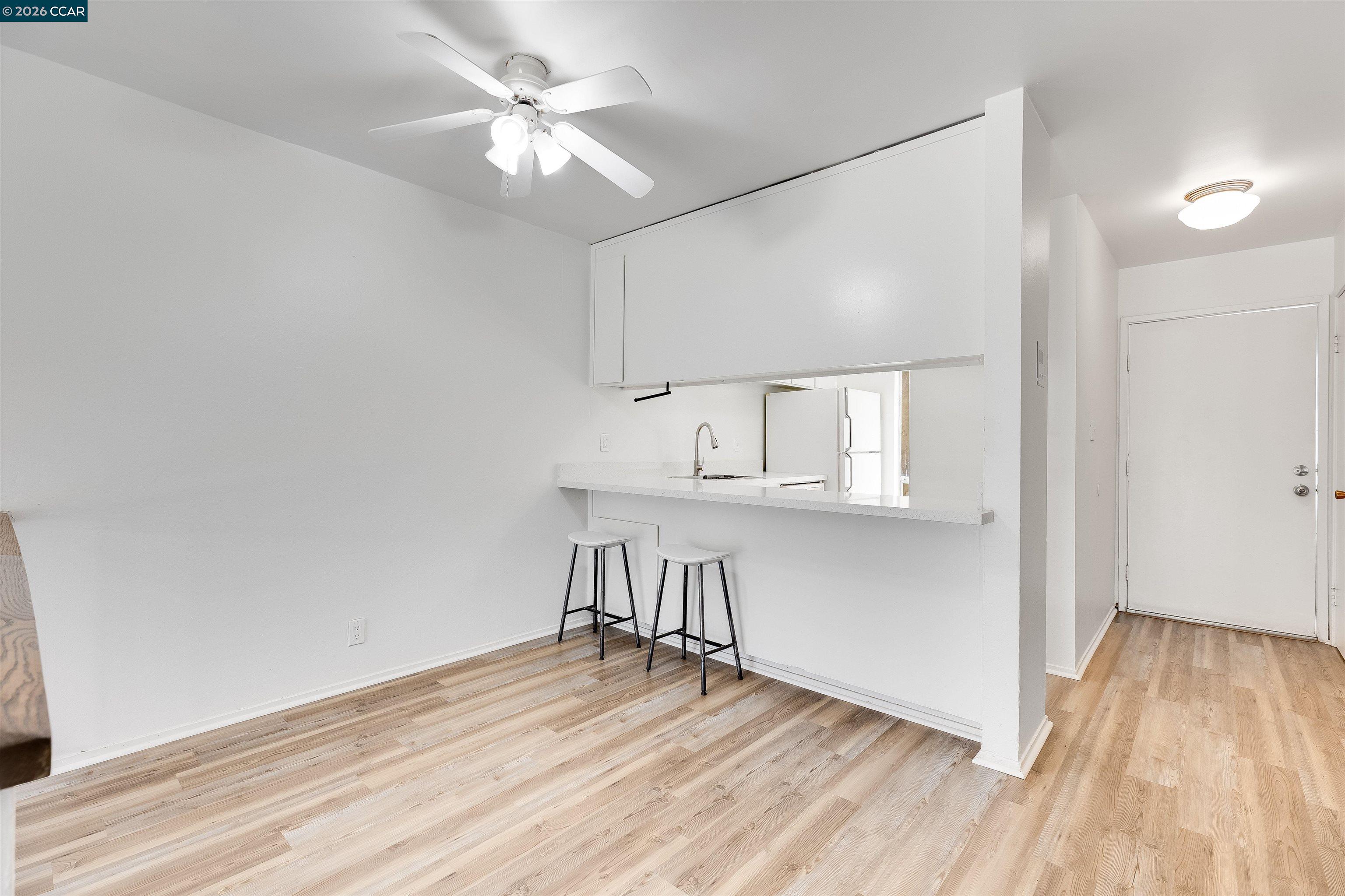 Photo #11: 41136010 Listing: Photo #11
