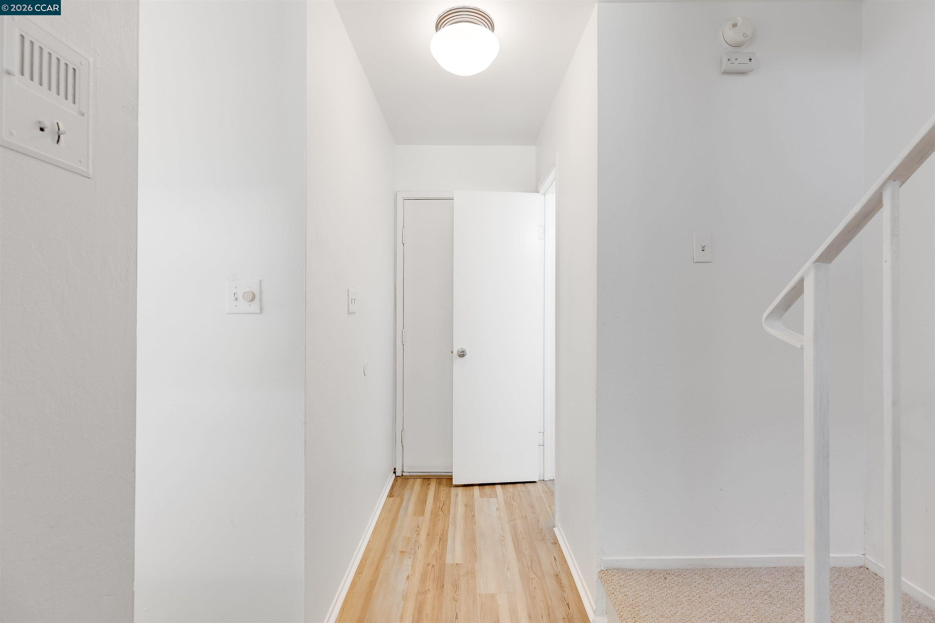 Photo #4: 41136010 Listing: Photo #4