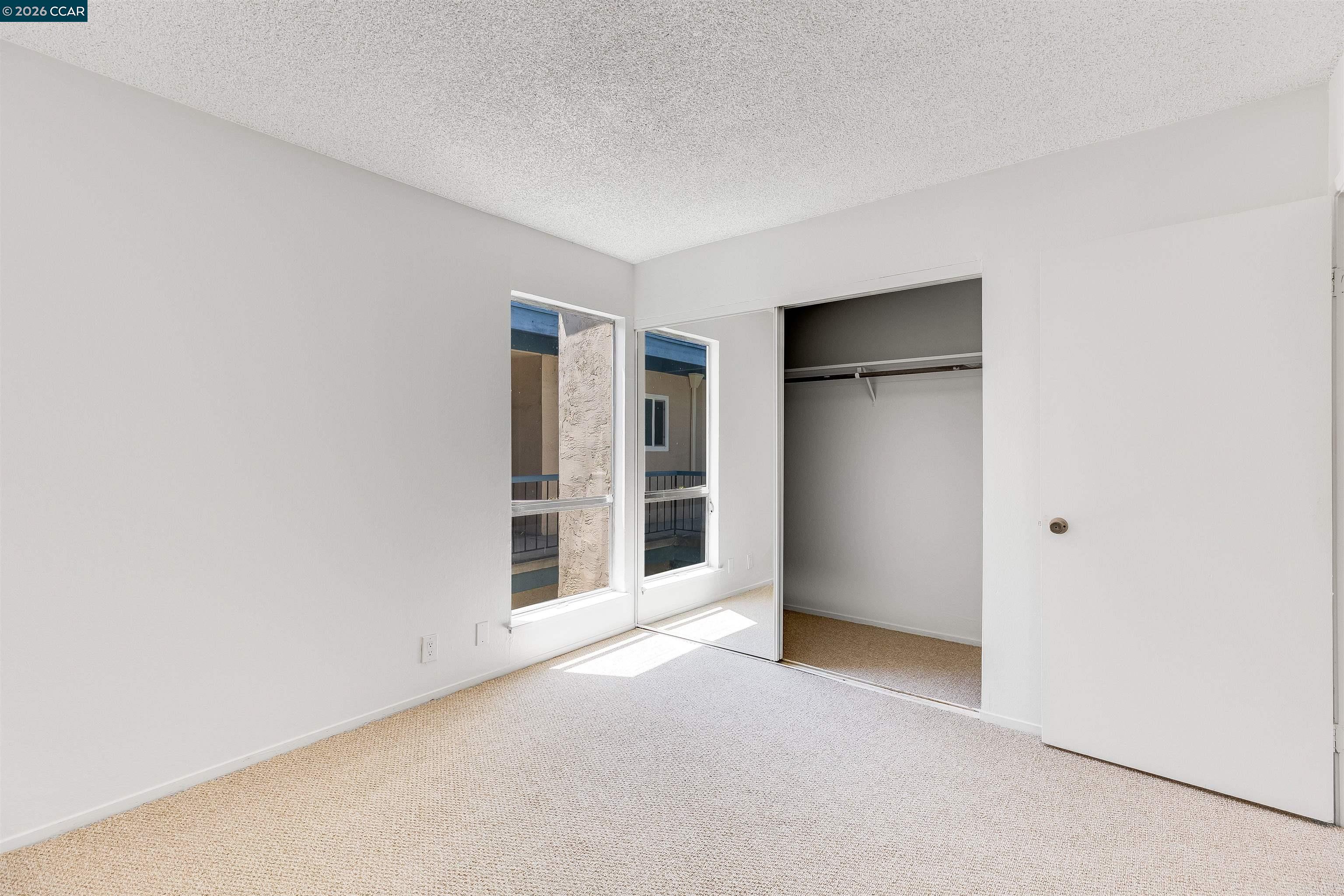 Photo #33: 41136010 Listing: Photo #33