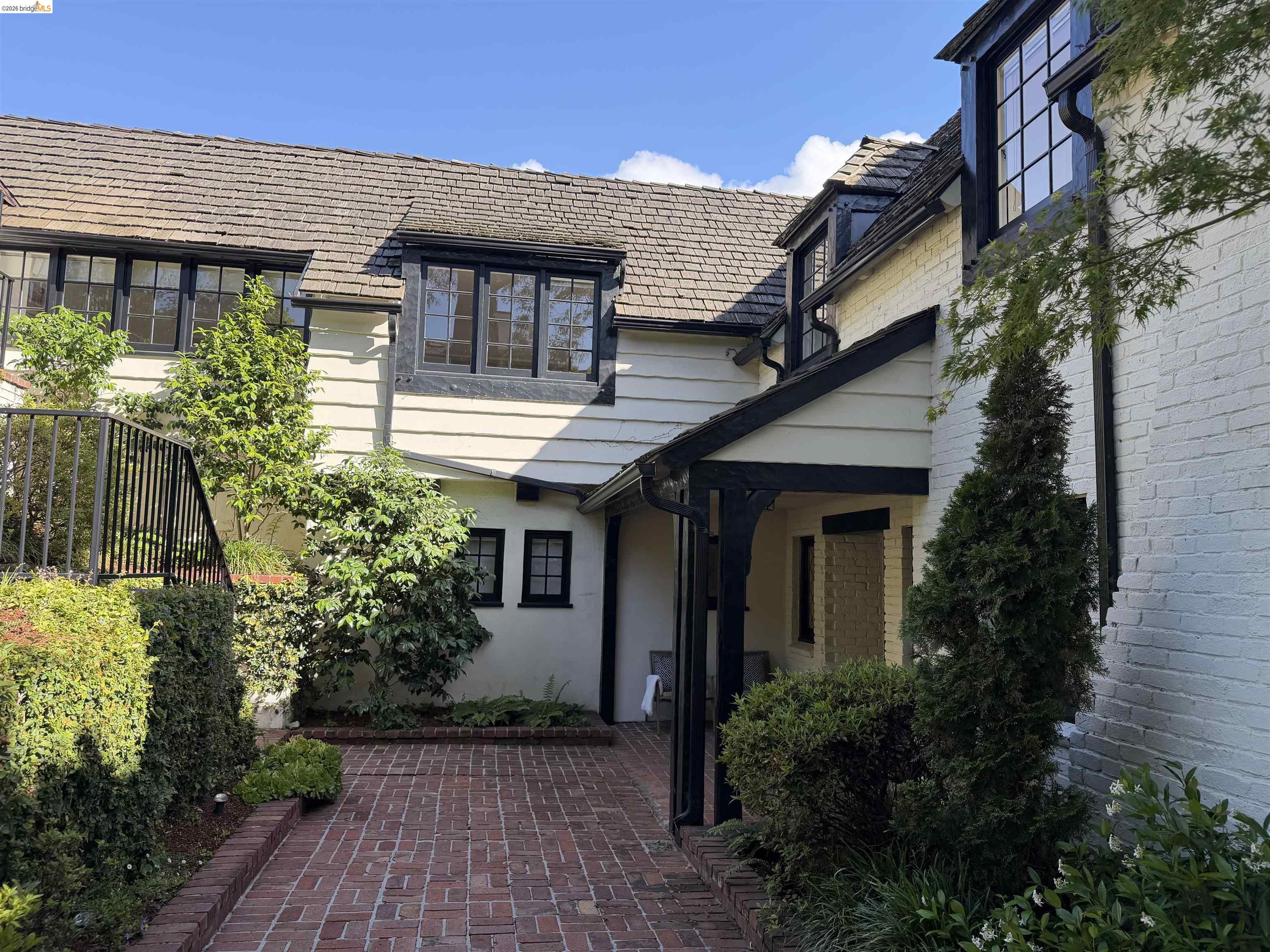 120 Somerset Road