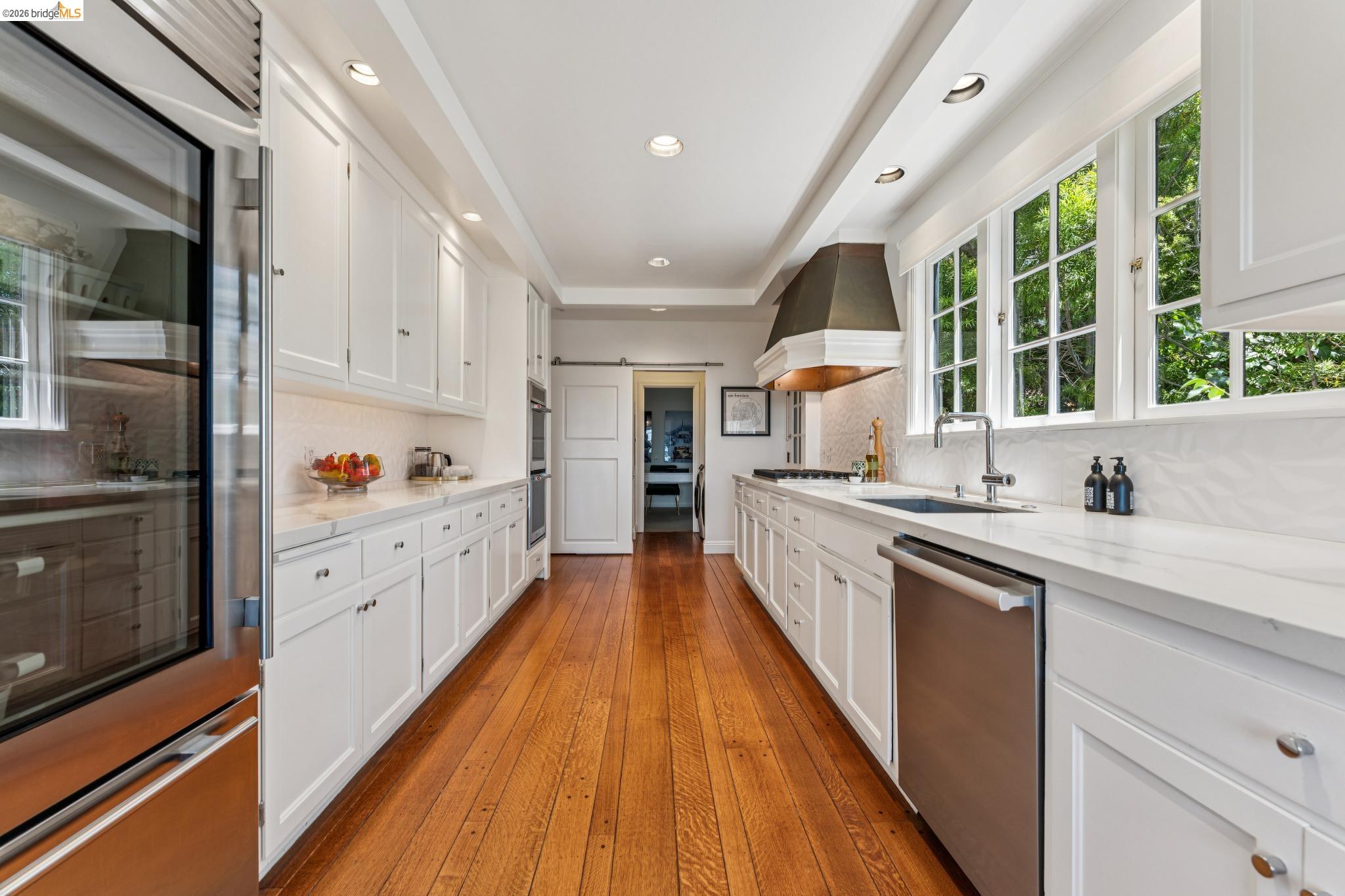 120 Somerset Road, Piedmont CA 94611 — photo 16