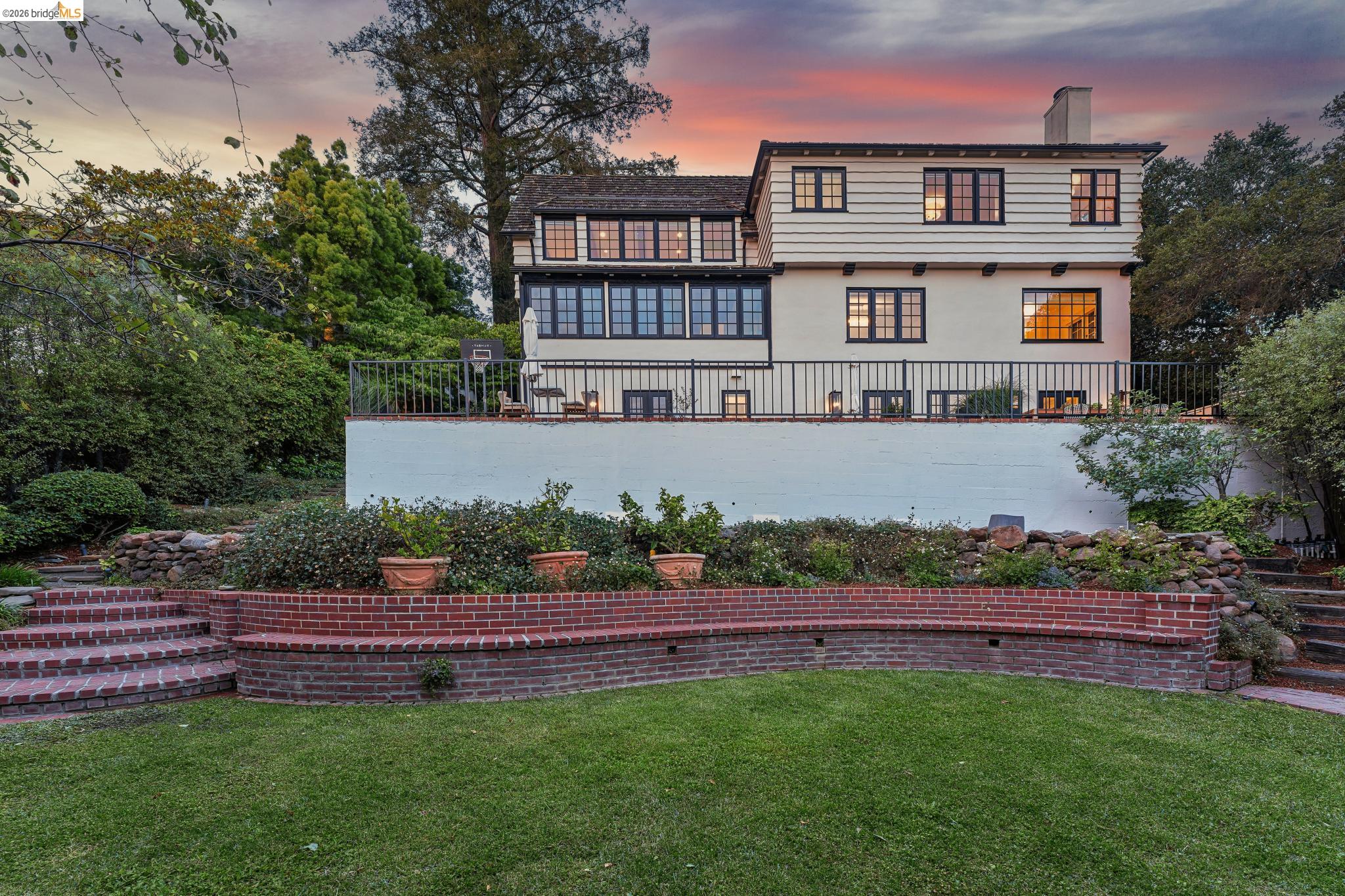 120 Somerset Road, Piedmont CA 94611 — photo 94