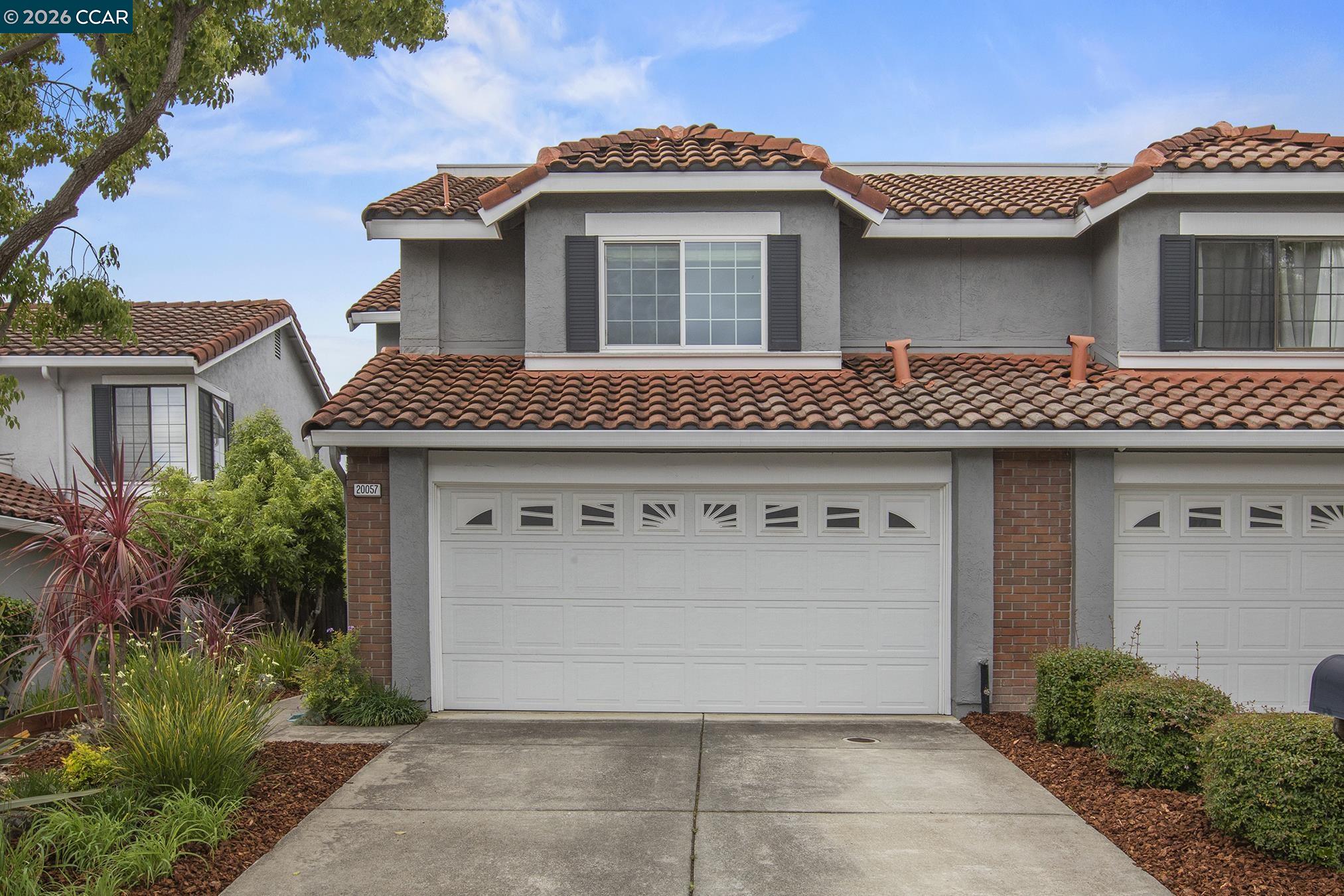 Photo #1: 41136032 Listing: Photo #1