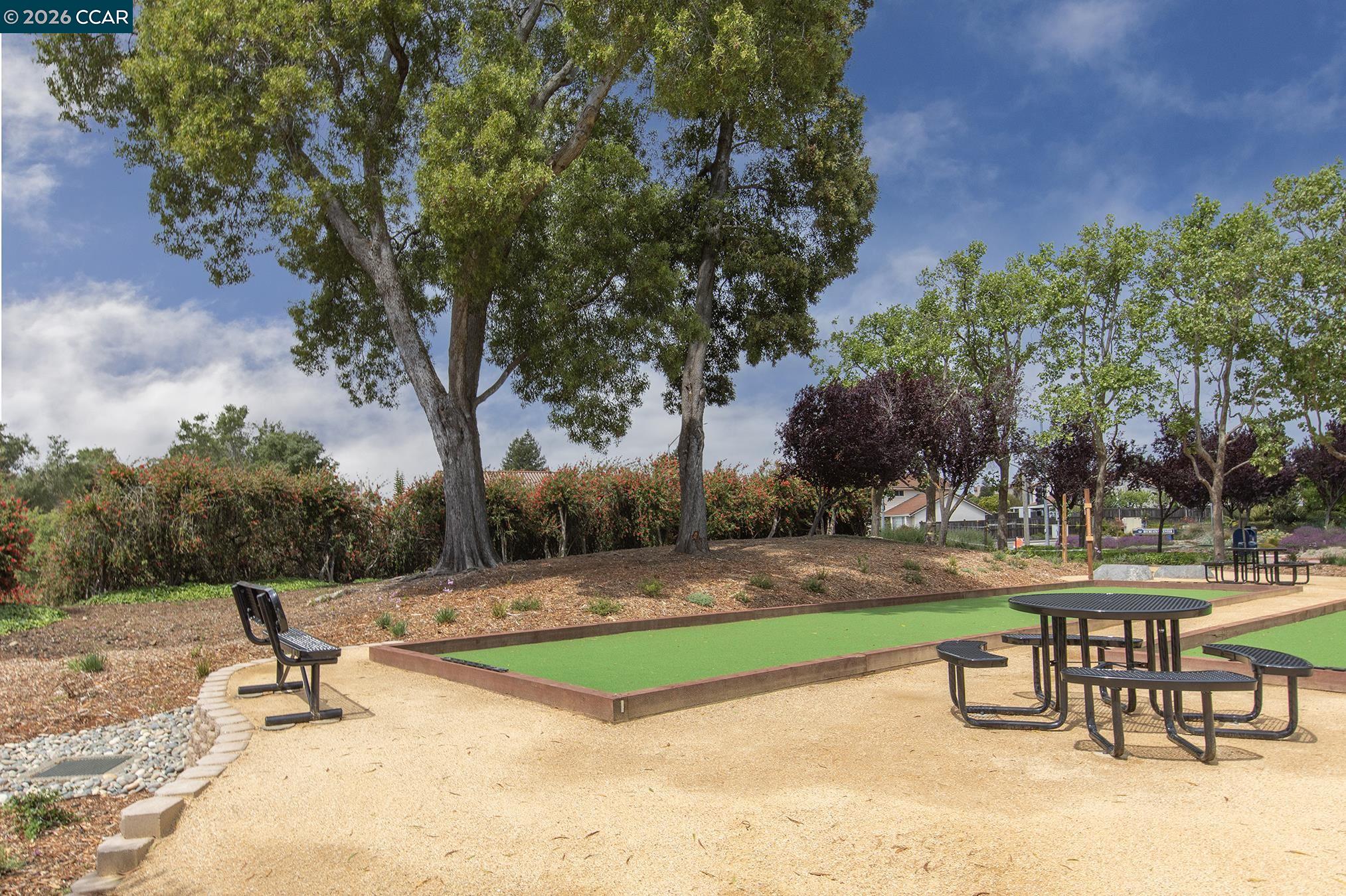 Photo #9: 41136032 Listing: Photo #9