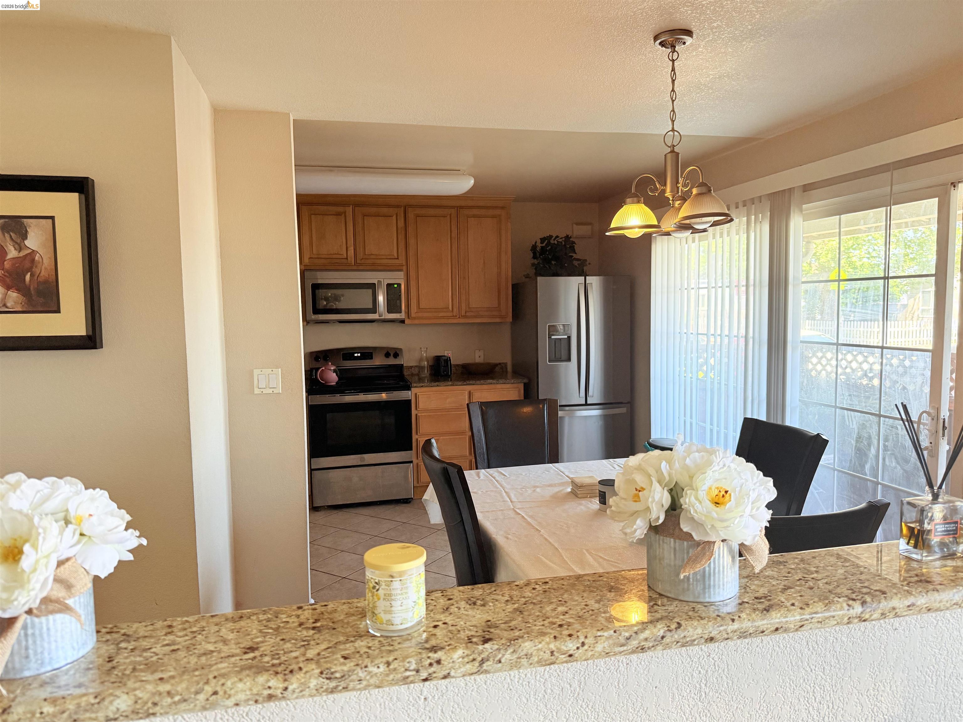 Photo #6: 41136035 Listing: Photo #6