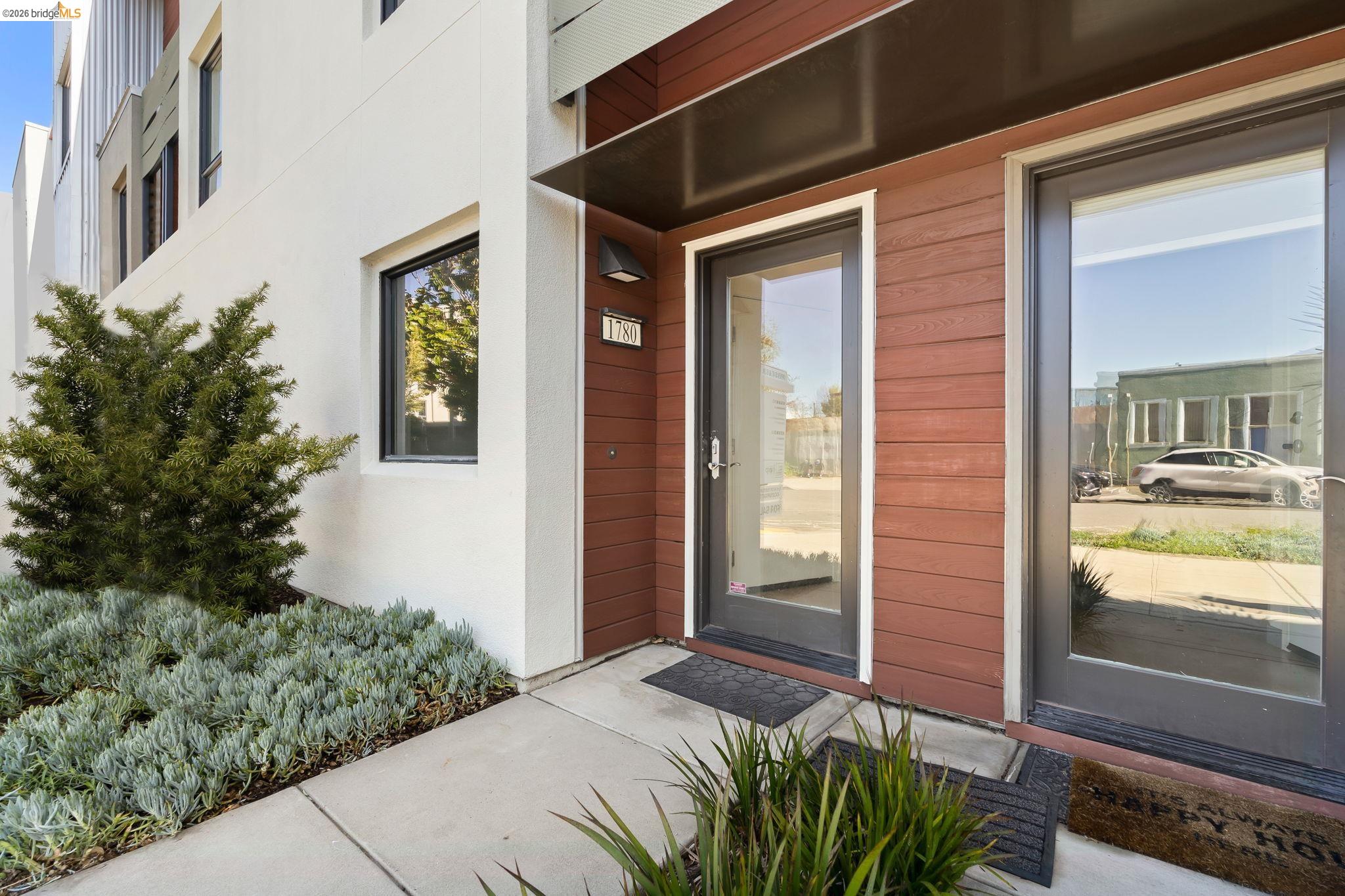 Photo #3: 41136067 Listing: Photo #3