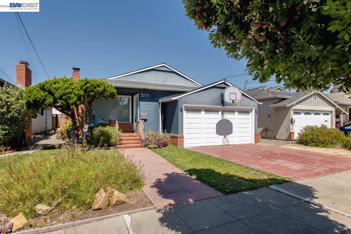 Front Image Thumbnail for BE41136075