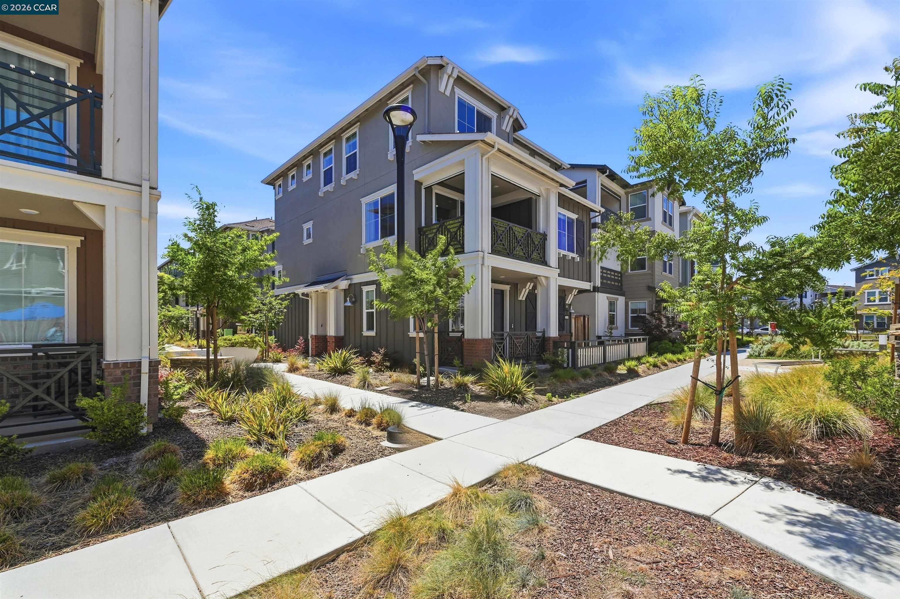 37352 Watersail Way