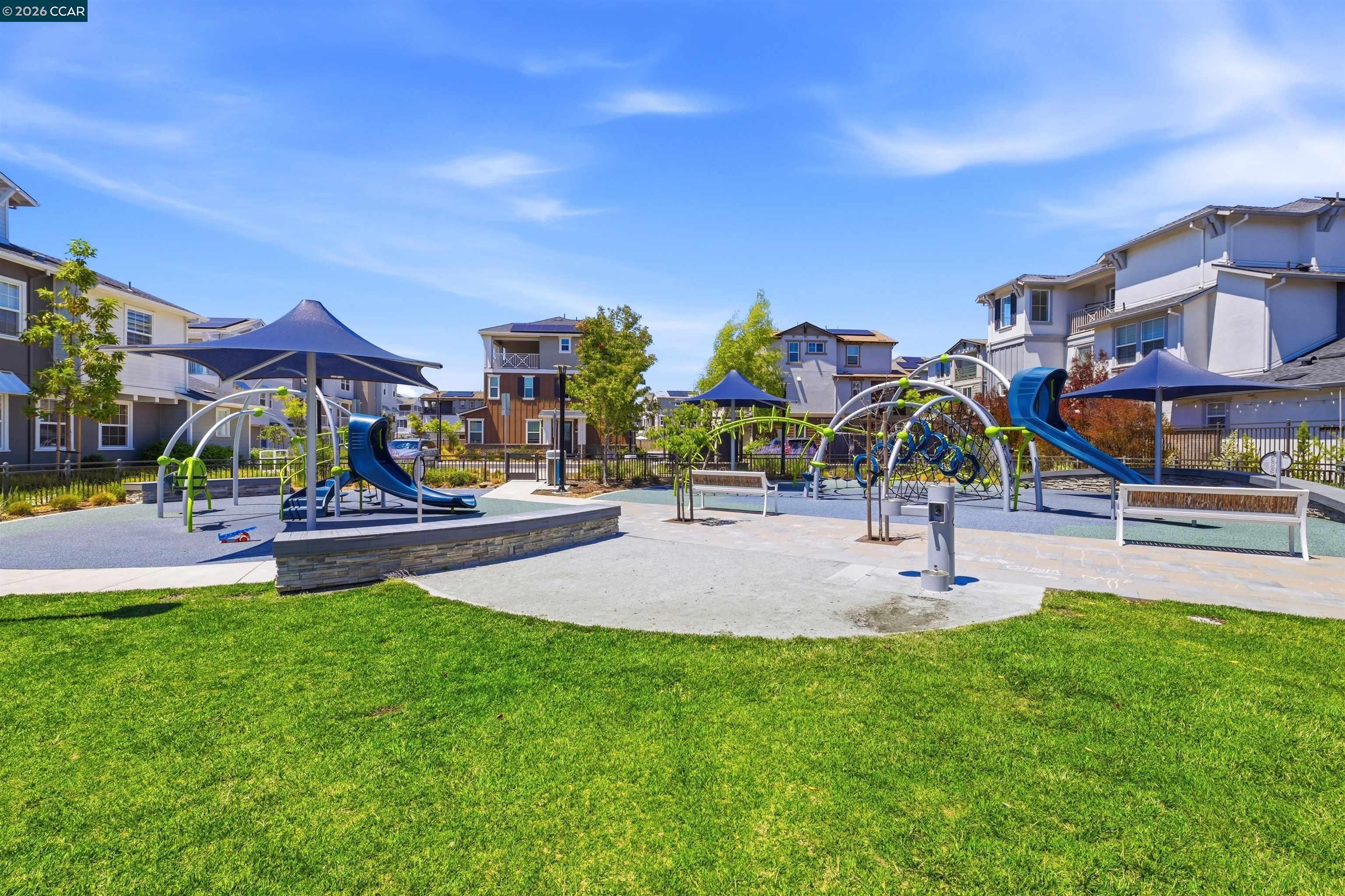 37352 Watersail Way