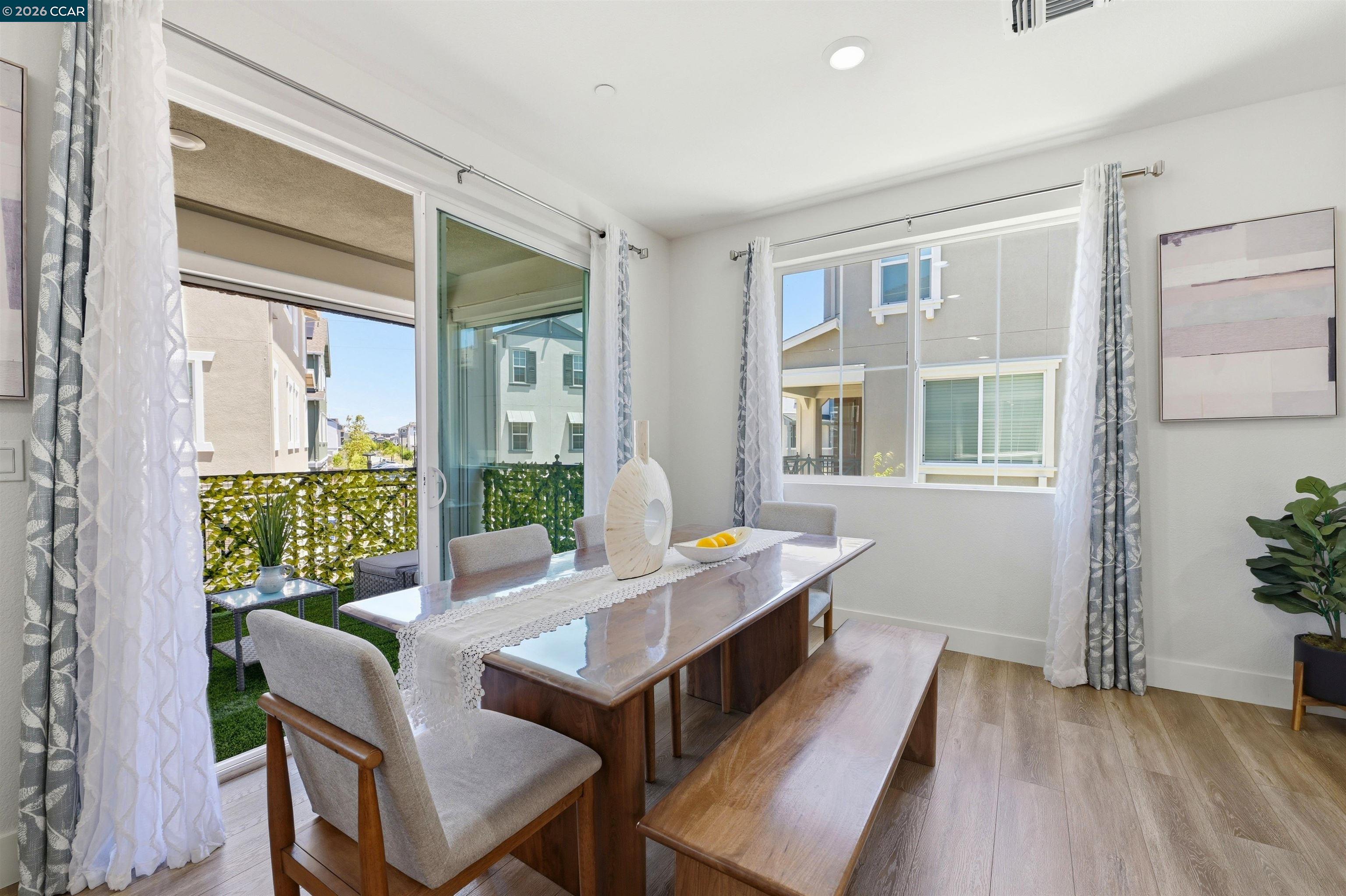 37352 Watersail Way
