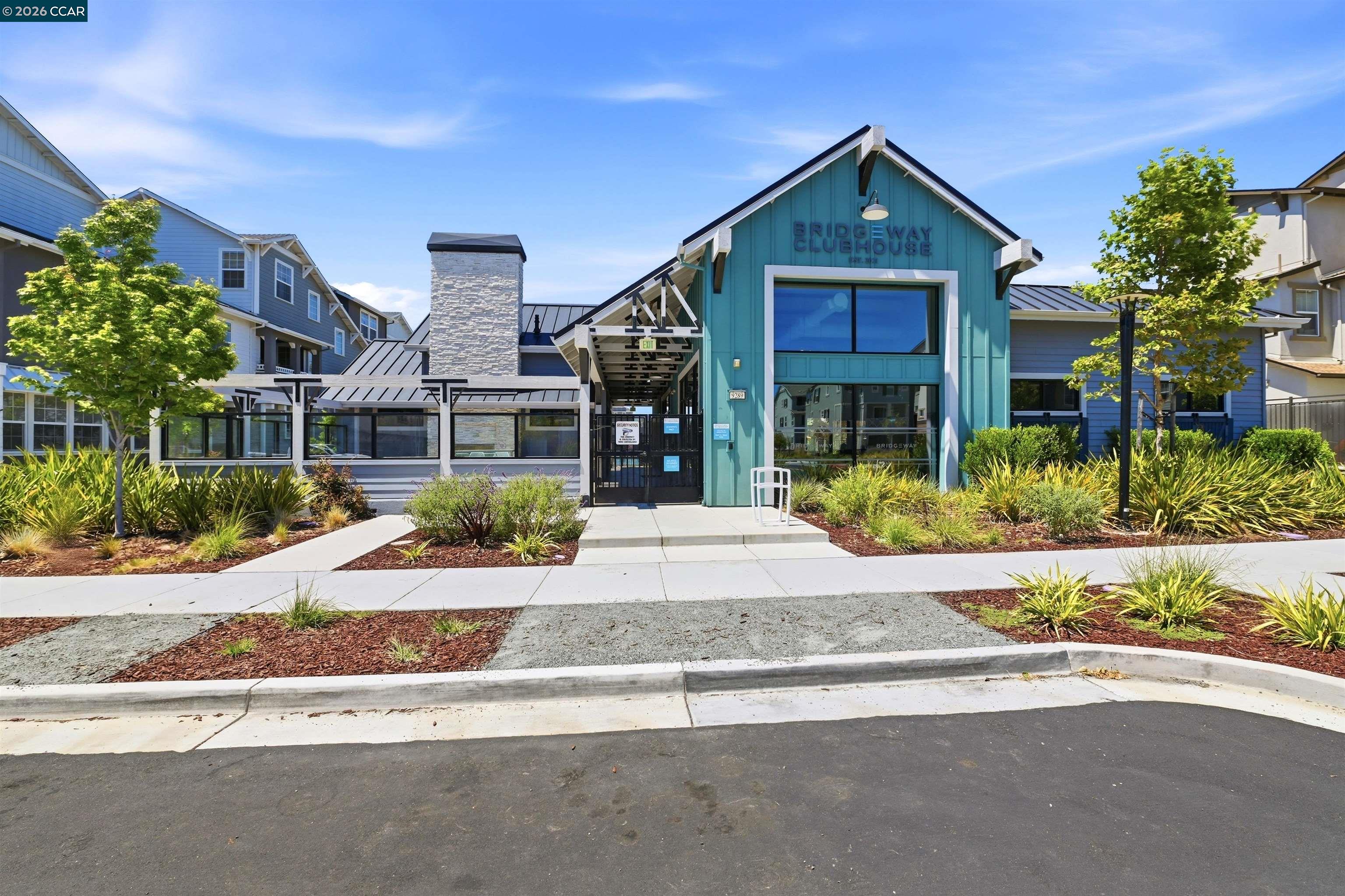 37352 Watersail Way