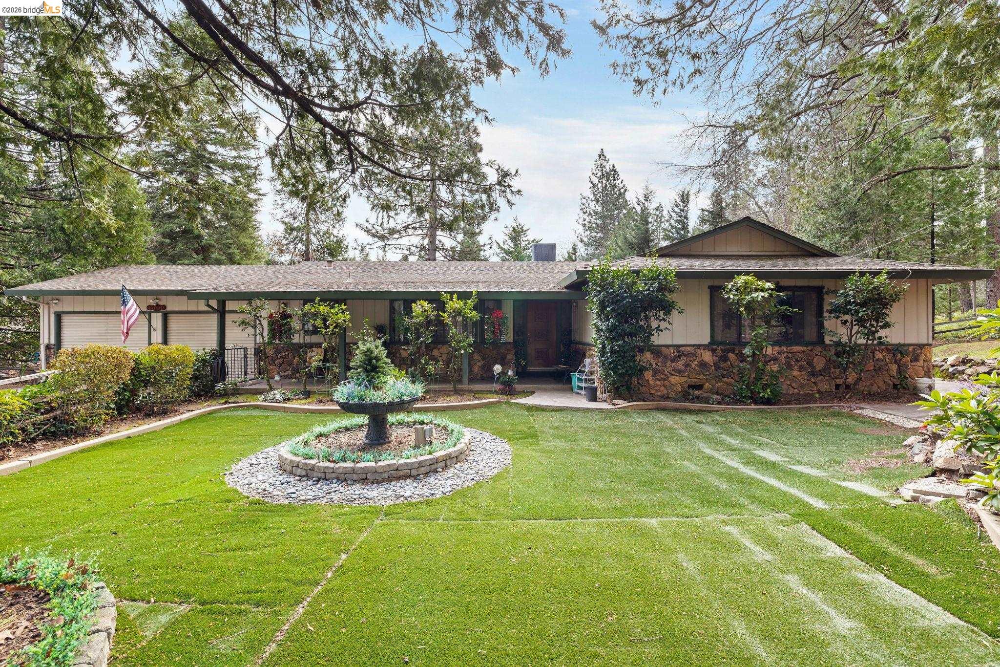 Front Image Thumbnail for EB41136090
